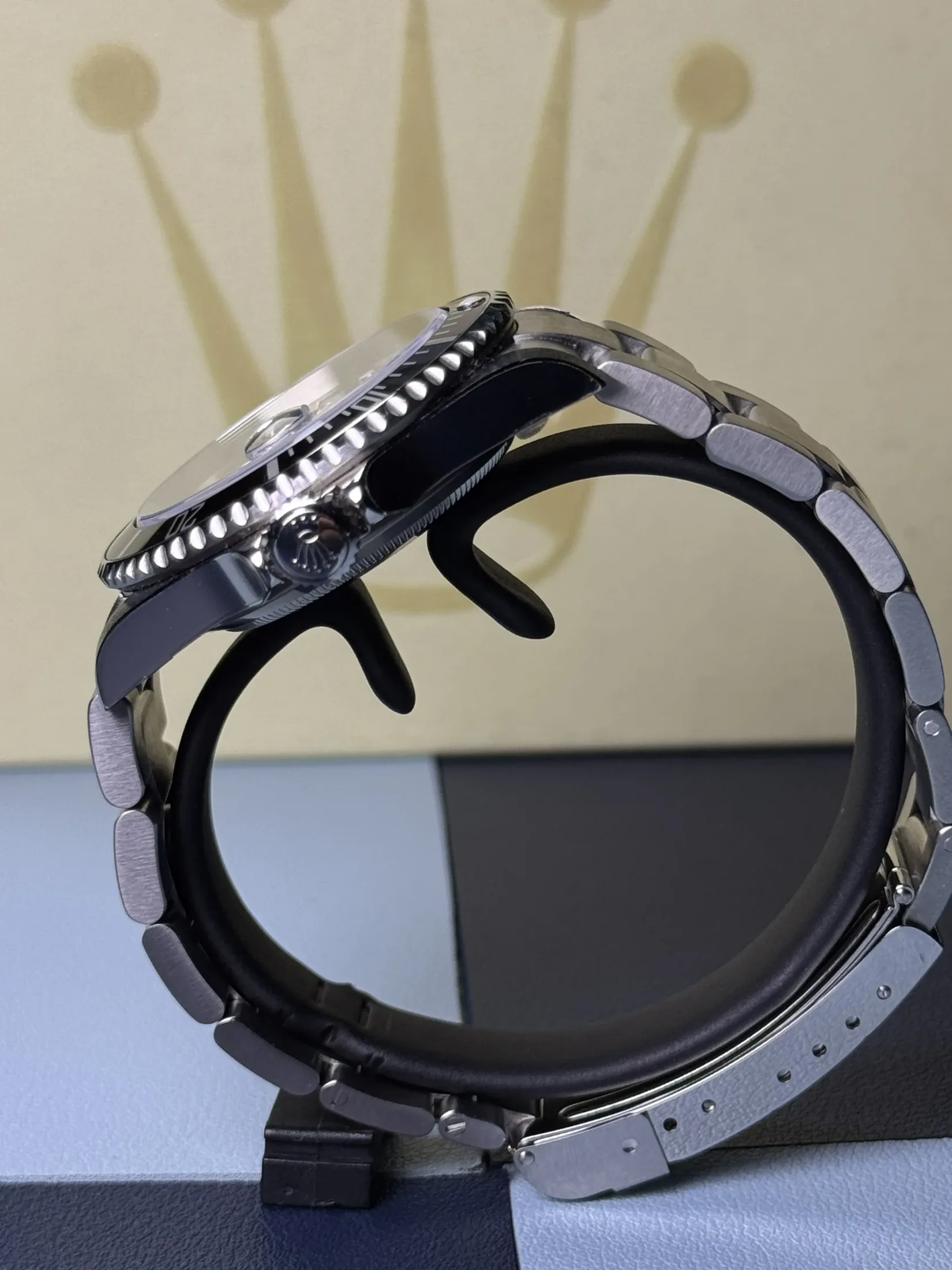 16610 SUBMARINER
