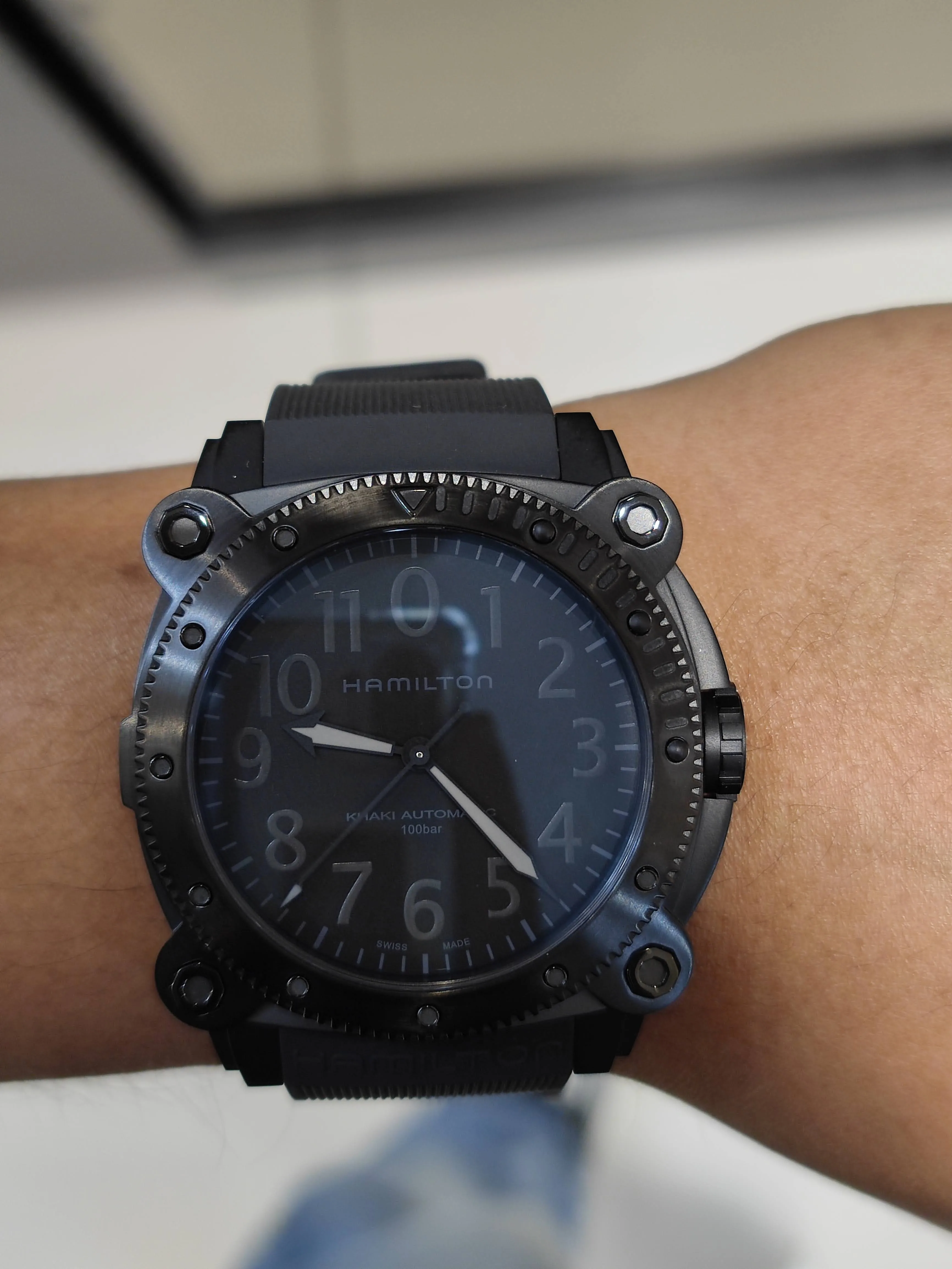 Khaki NAVY BeLOWZERO