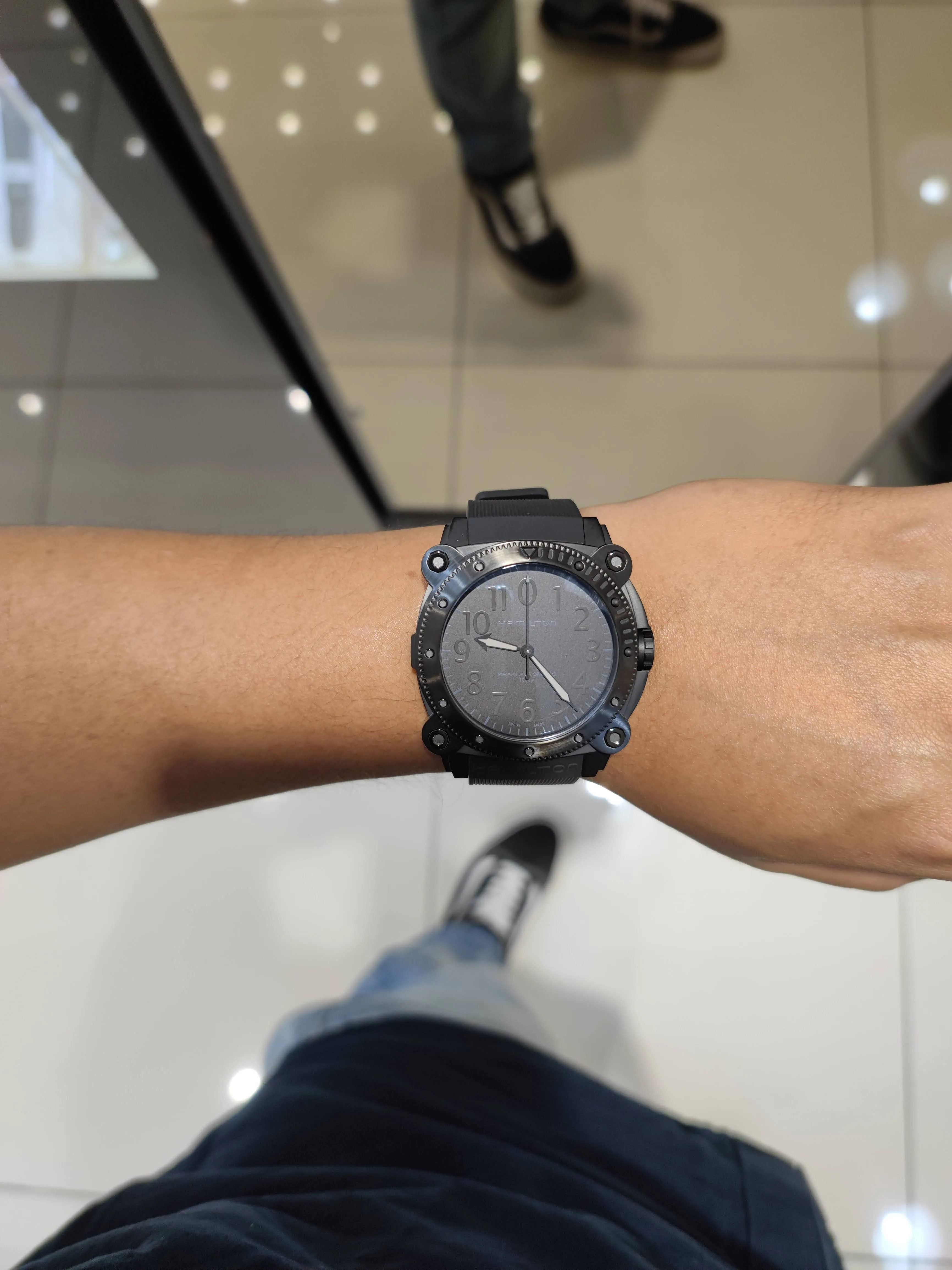 Khaki NAVY BeLOWZERO