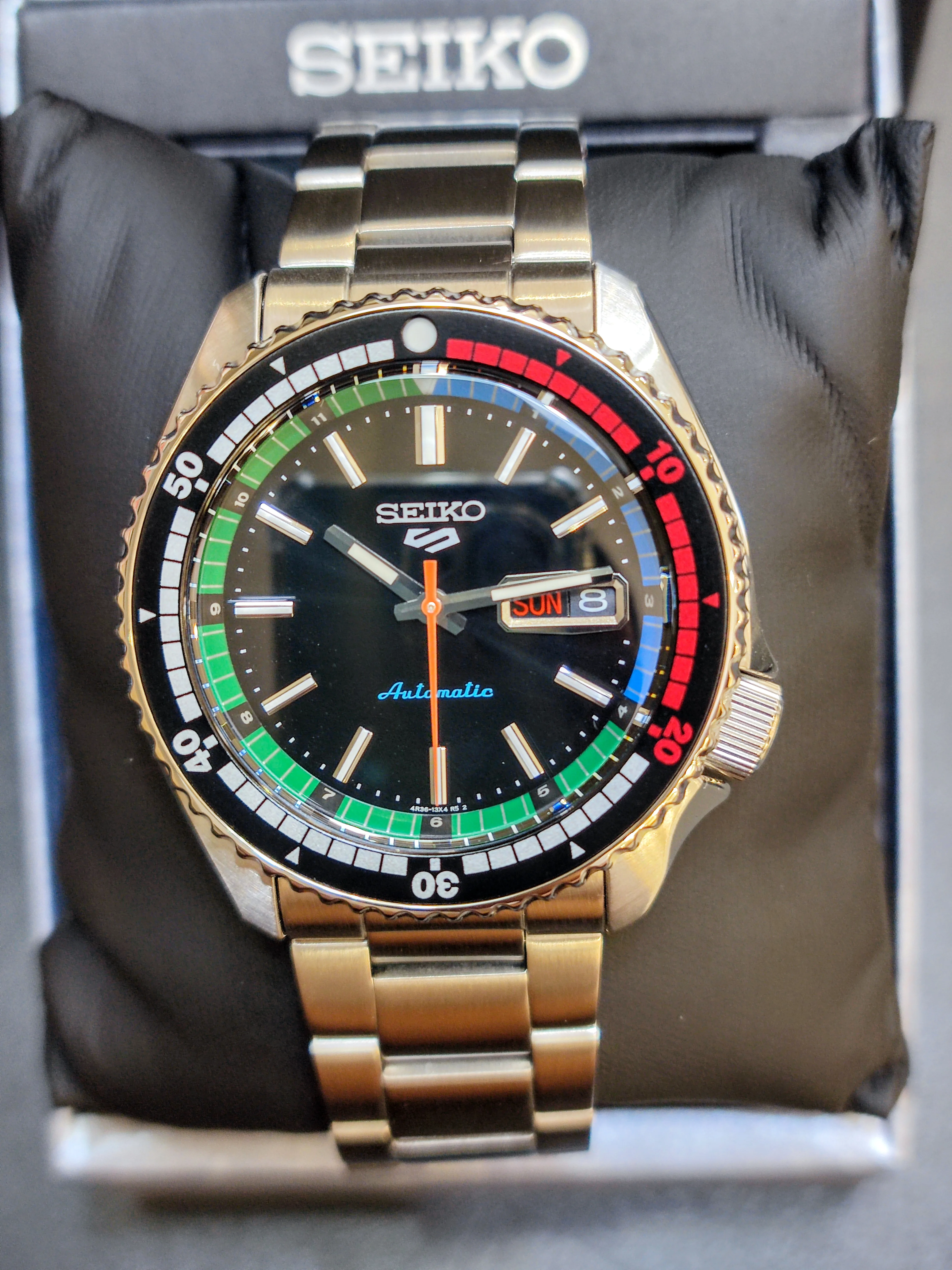 Seiko 5 SKX Sports Style SRPK13K1