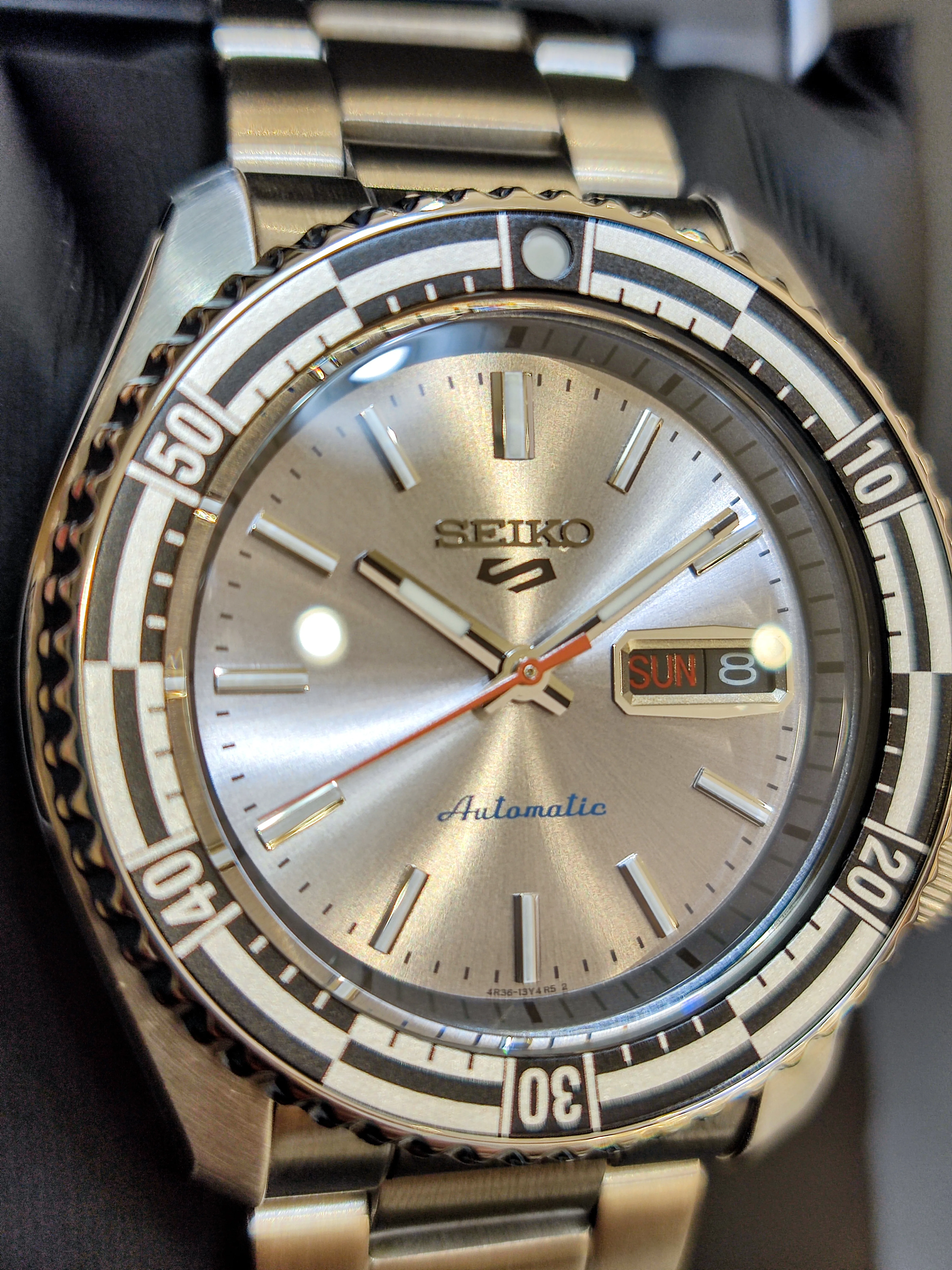 Seiko 5 SKX Sports Style SRPK09K1