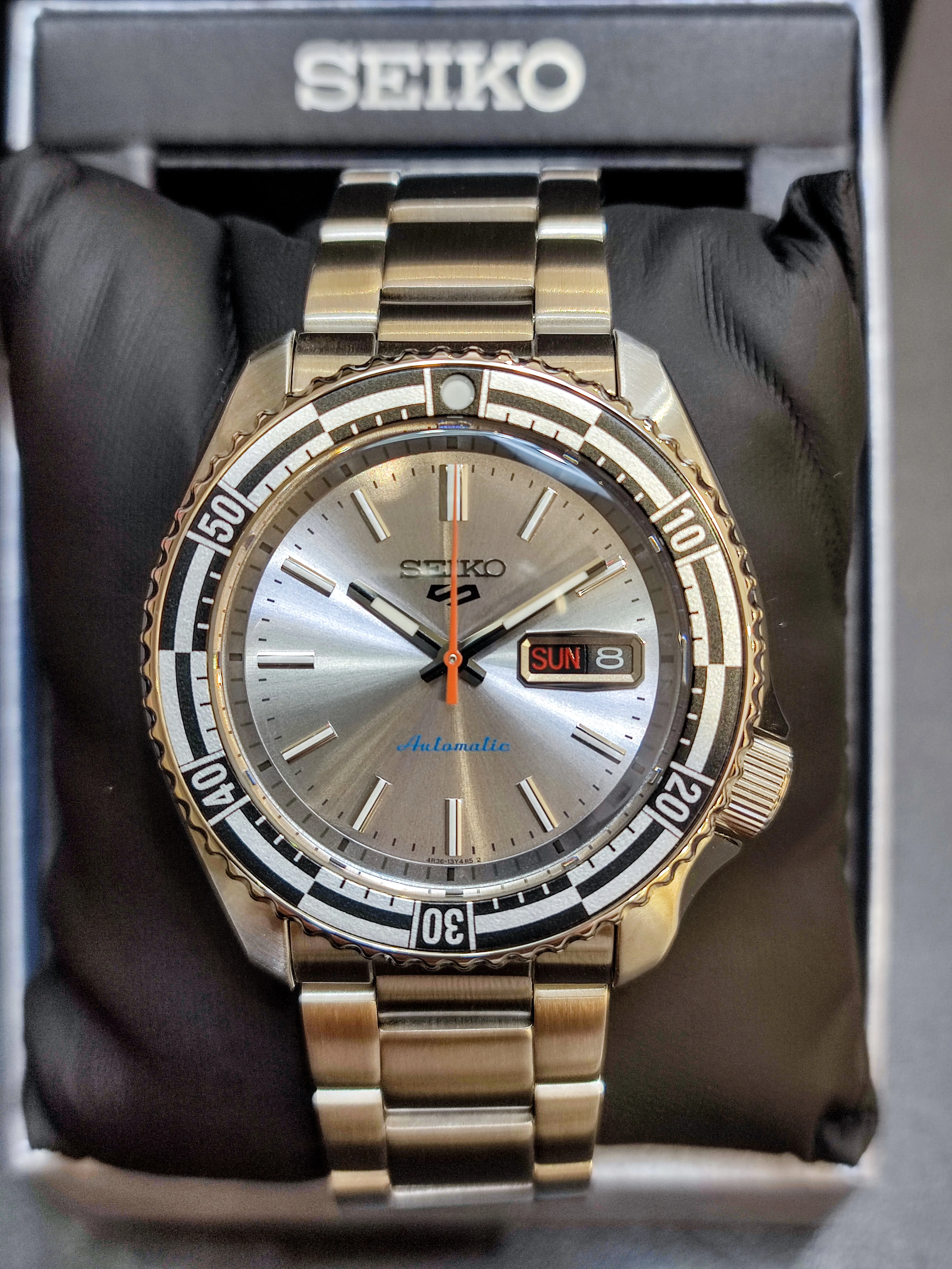 Seiko 5 SKX Sports Style SRPK09K1