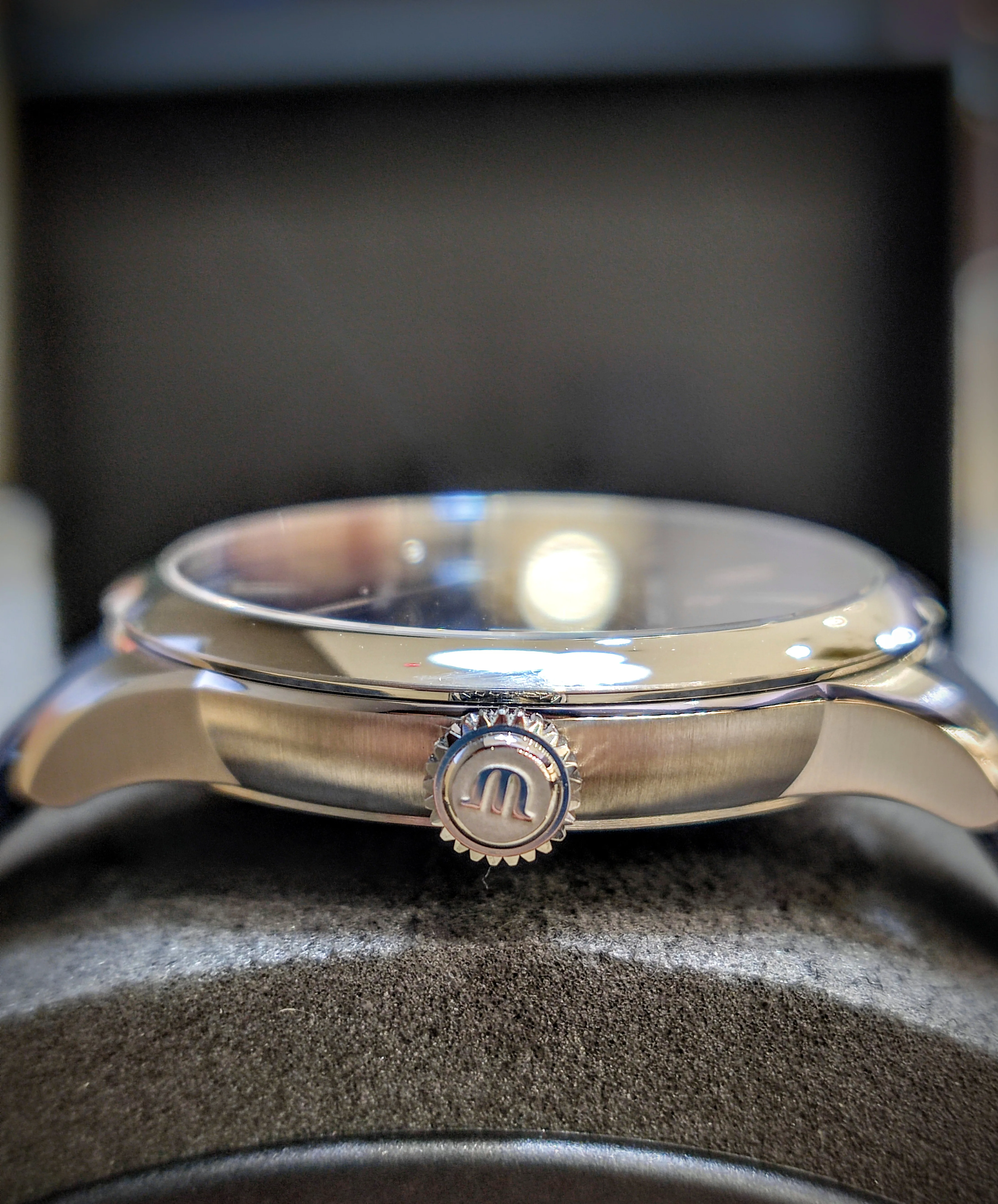 1975 VAGUES DU JURA 756108-SS001-430-4
