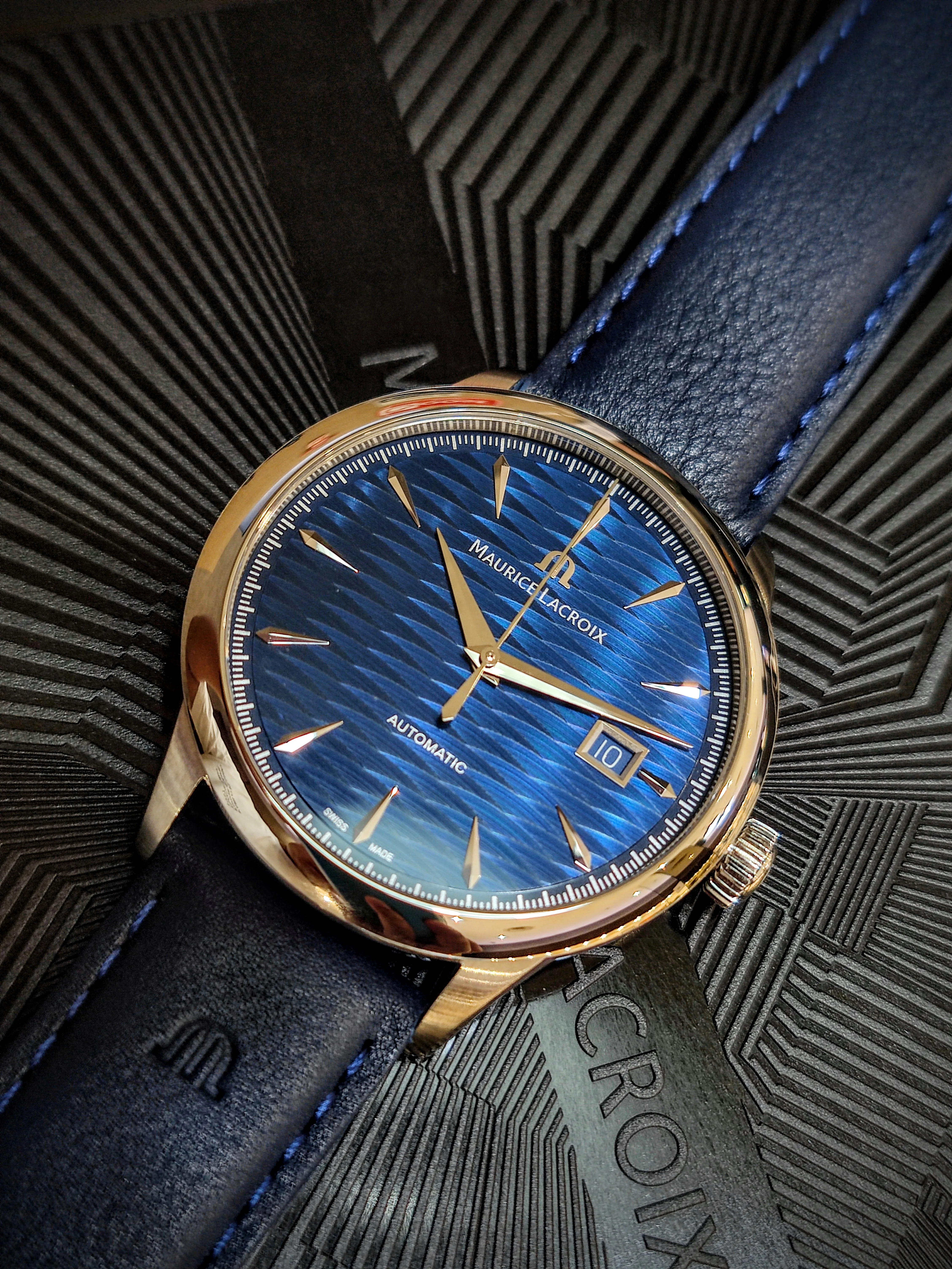 1975 VAGUES DU JURA 756108-SS001-430-4