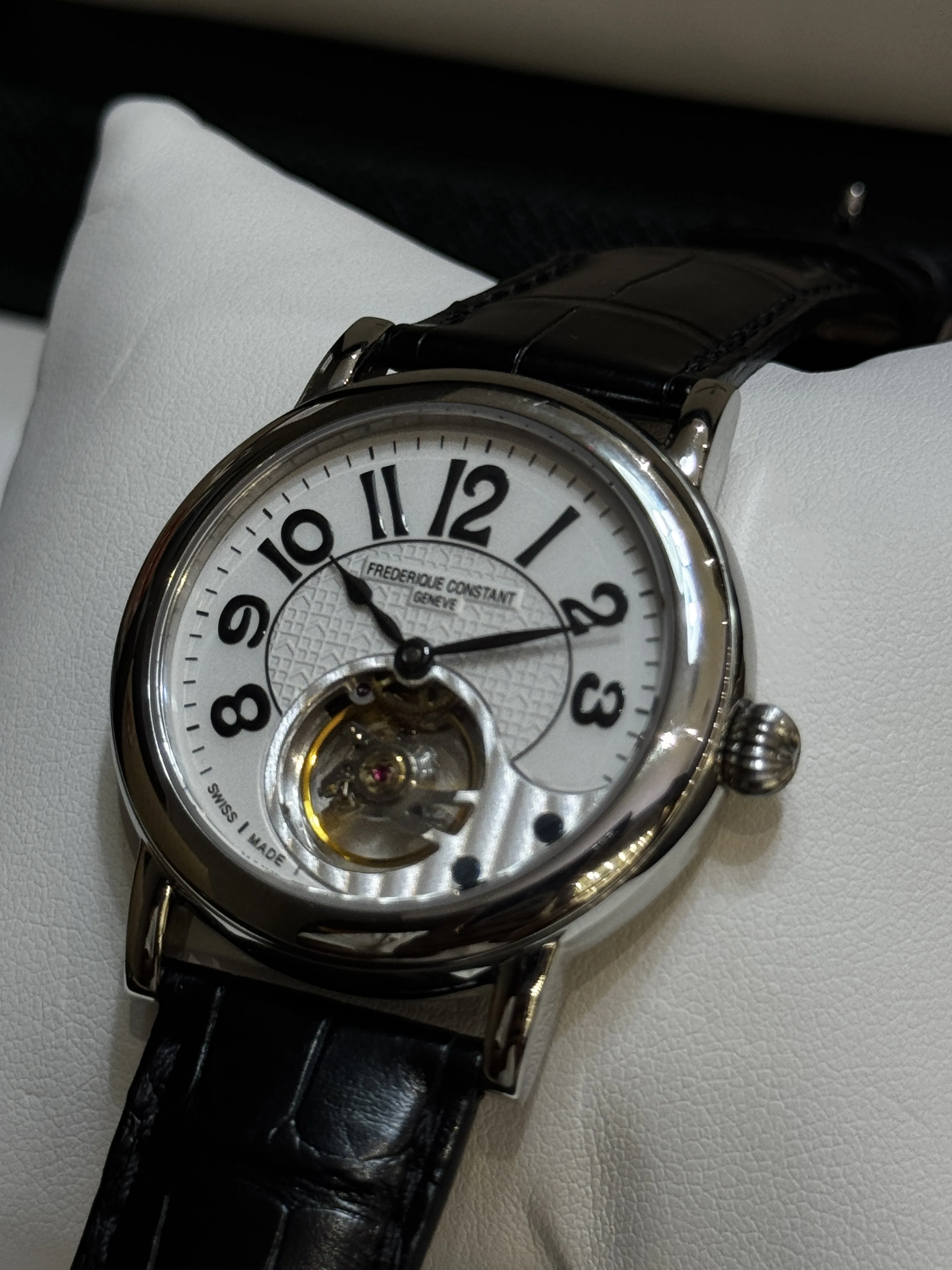 HEARTBEAT | IN-HOUSE MOVEMENT | FC-910AS3H6