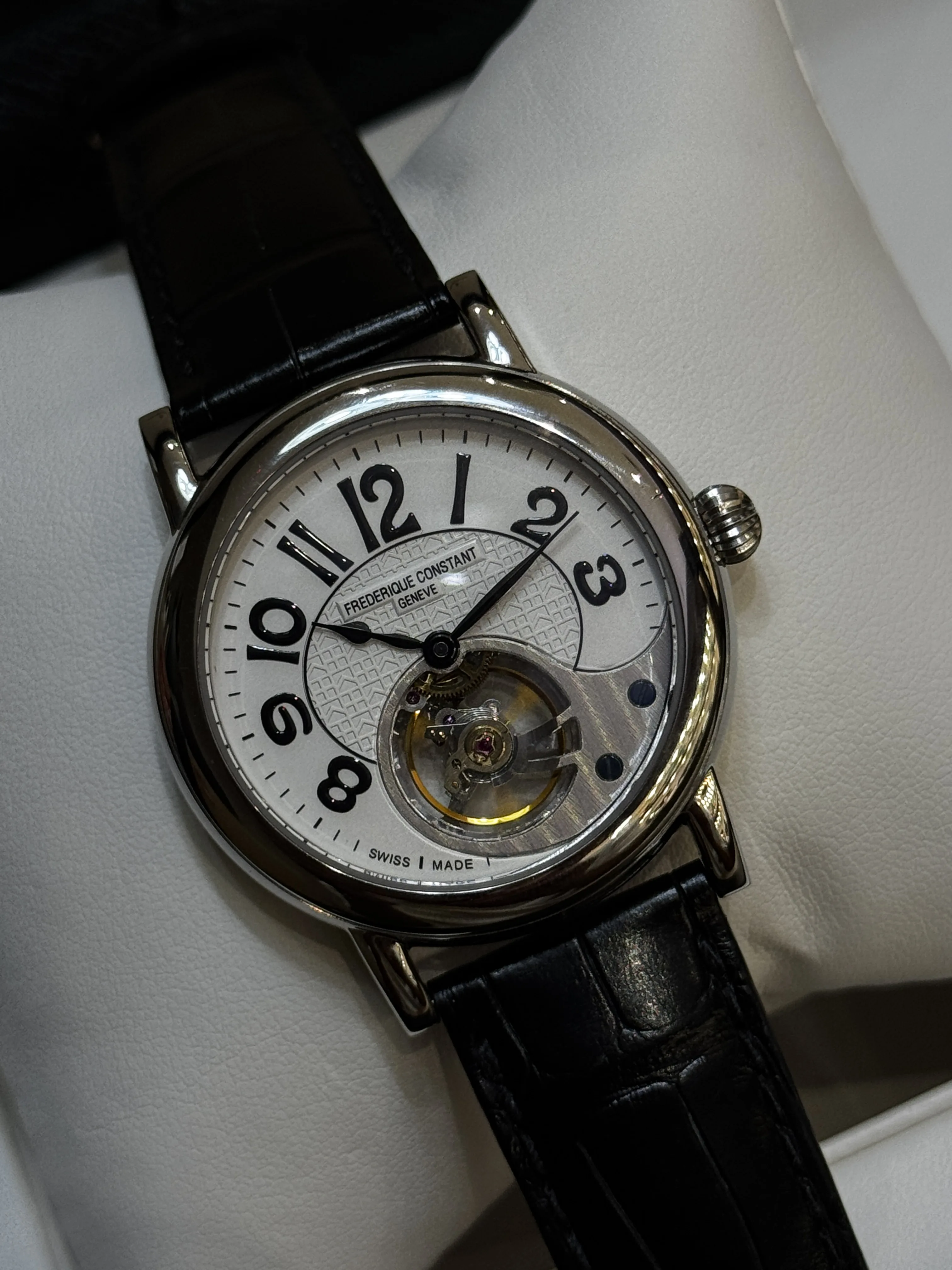 HEARTBEAT | IN-HOUSE MOVEMENT | FC-910AS3H6