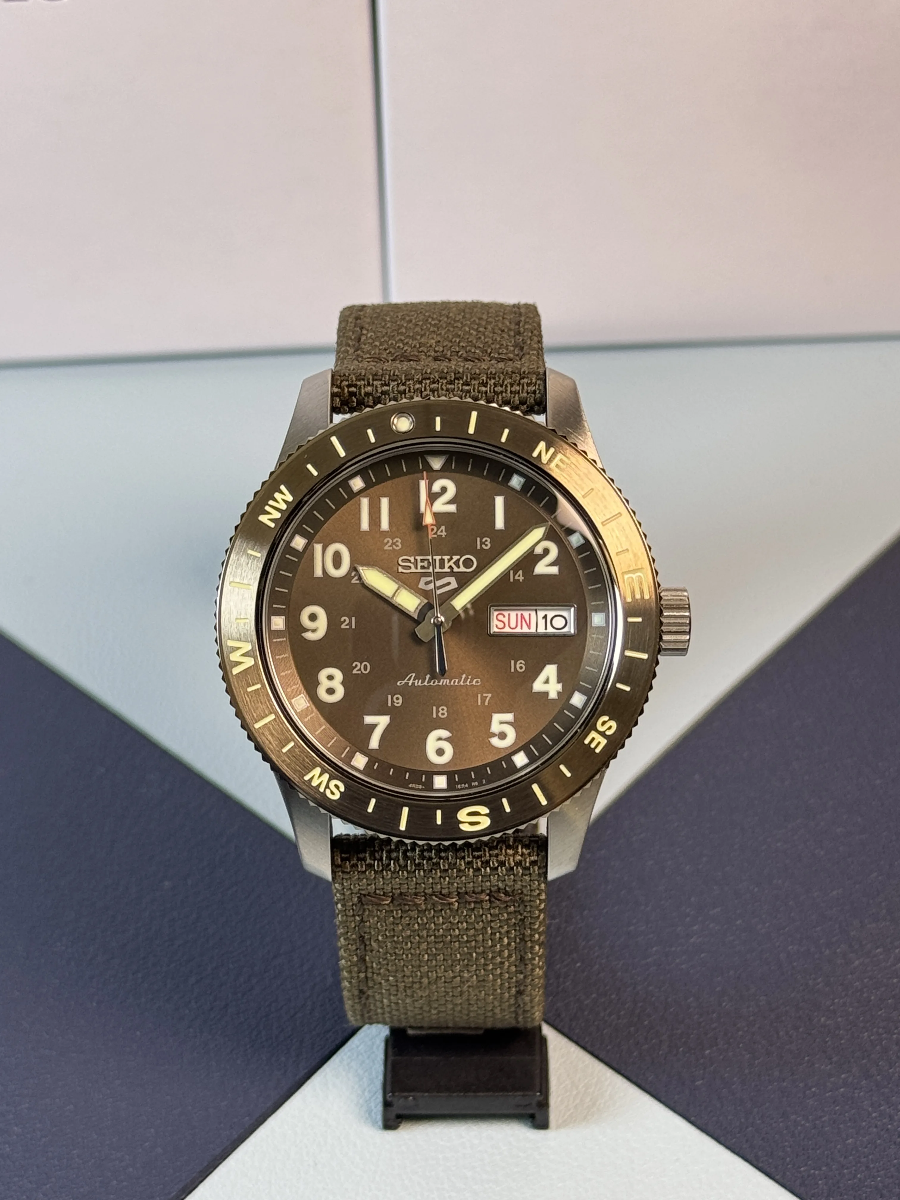 Seiko 5 | Sports | Field Series | HDB009K1