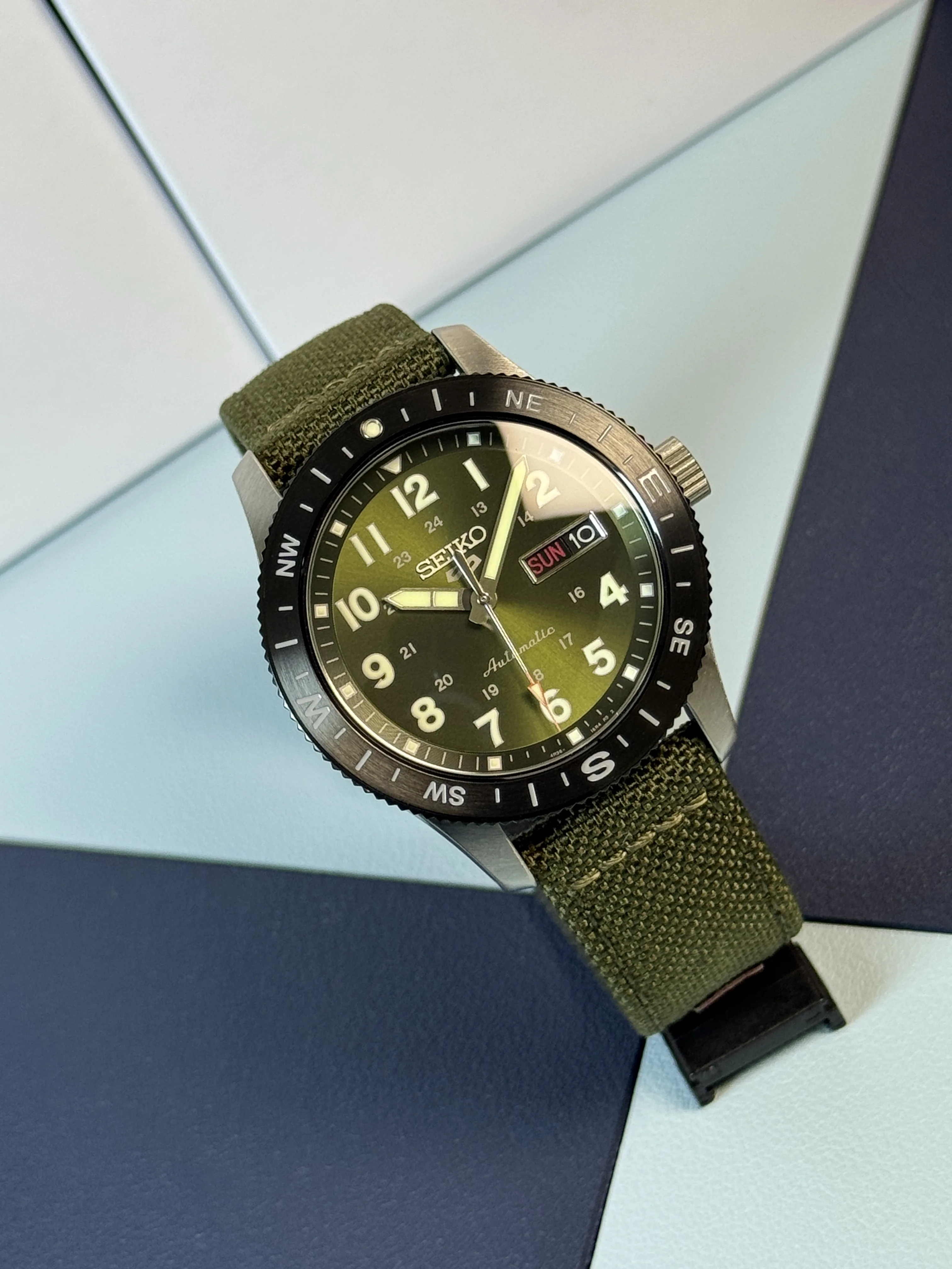 Seiko 5 | Sports | Field Series | HDB008K1