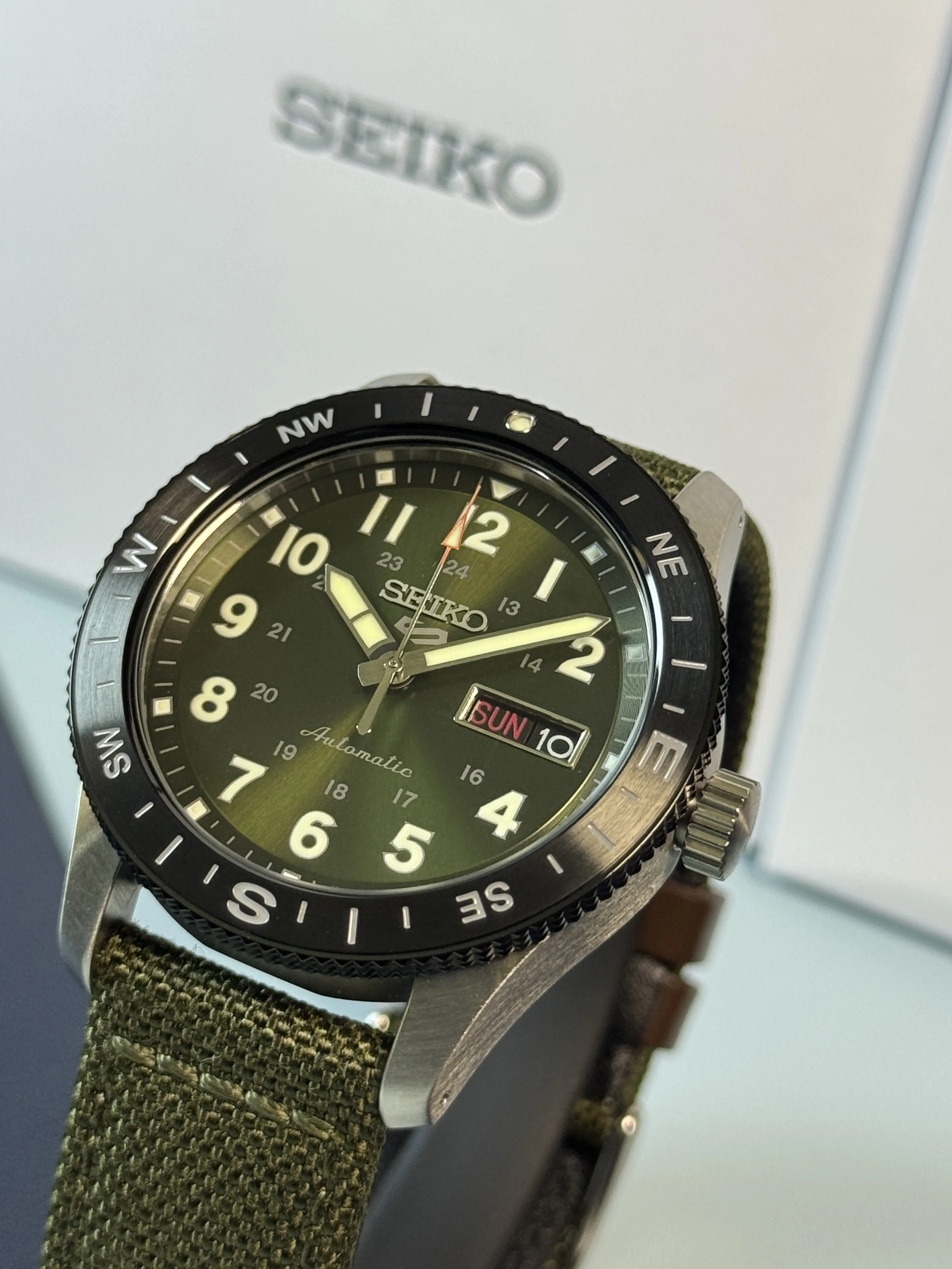 Seiko 5 | Sports | Field Series | HDB008K1