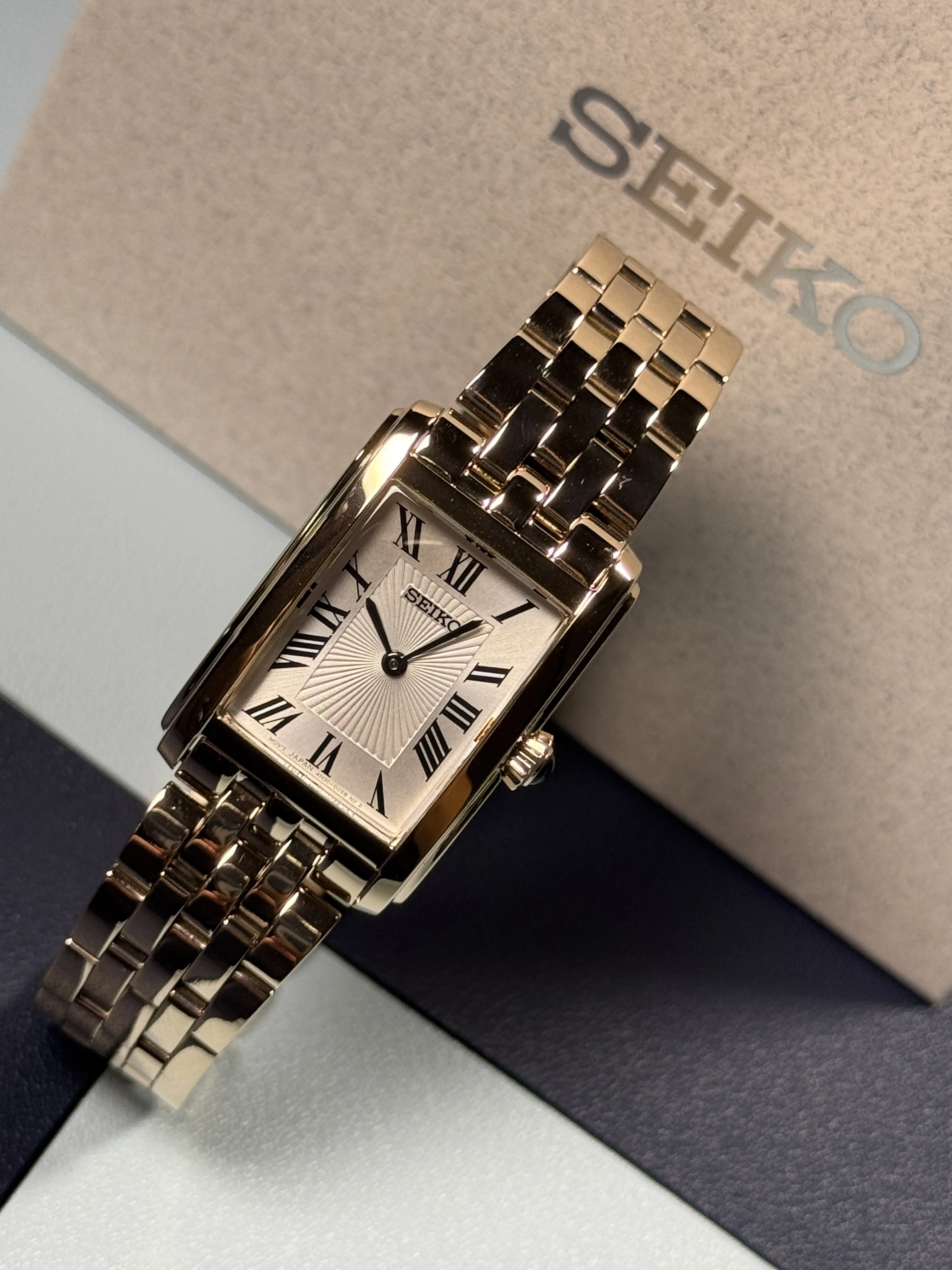 CONCEPTUAL REGULAR | HGG002P1