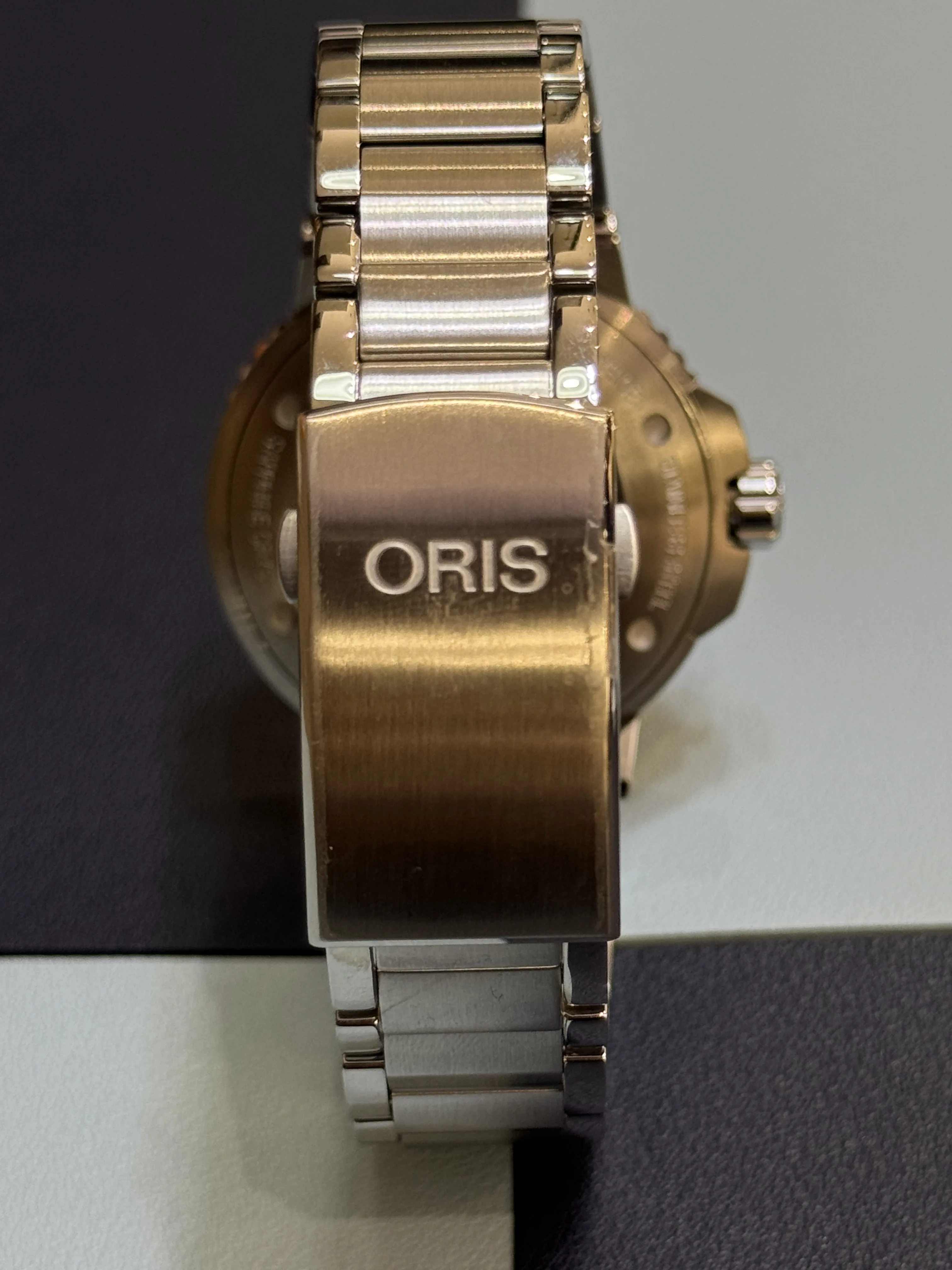 AQUIS | DATE | AUTOMATIC | 01 733 7730 4152 07 8 24 05PEB