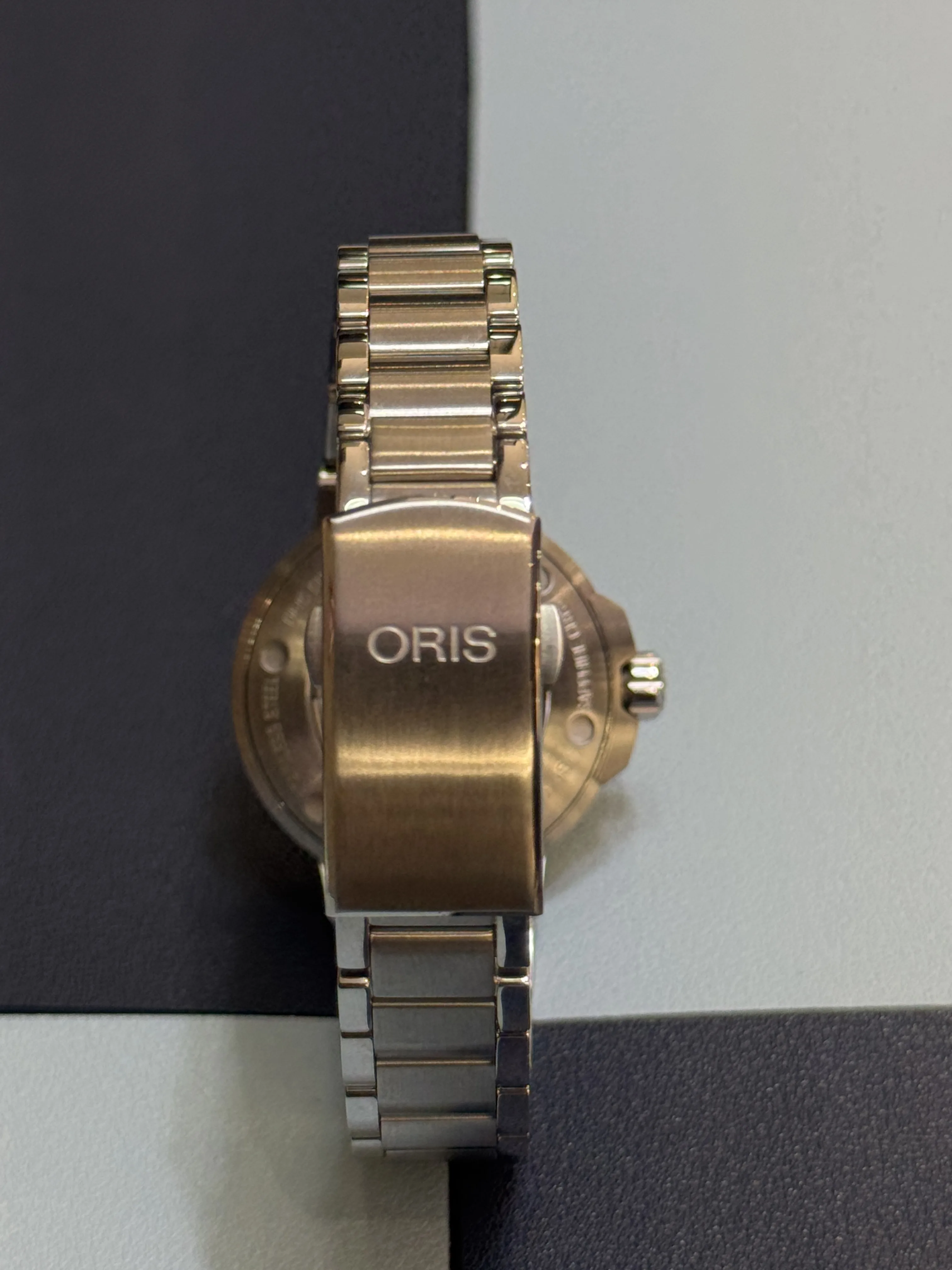 AQUIS | DATE | 01 733 7731 4156-07 8 18 05P