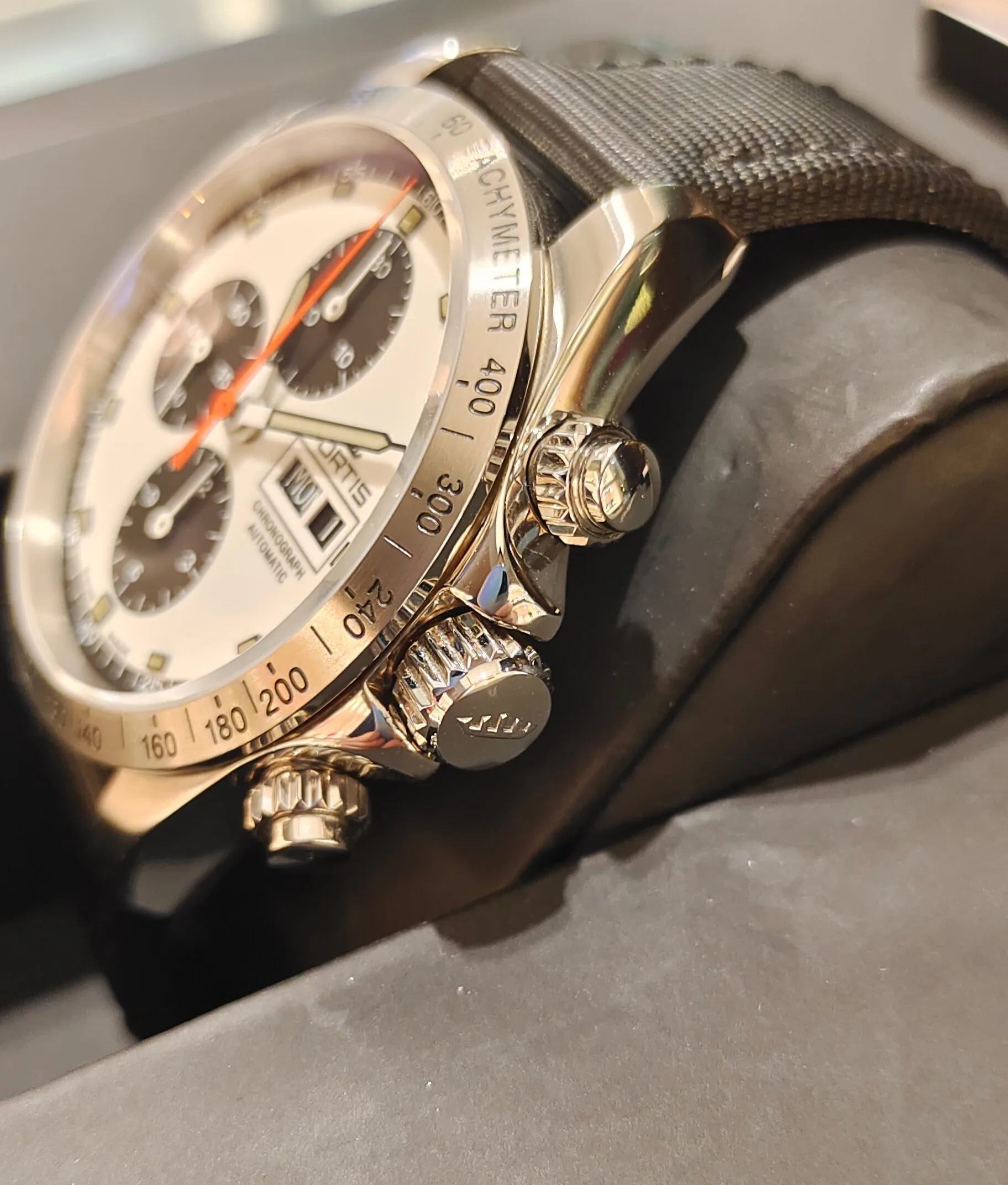 STRATOLINE PARABOLA LIMITED EDITION