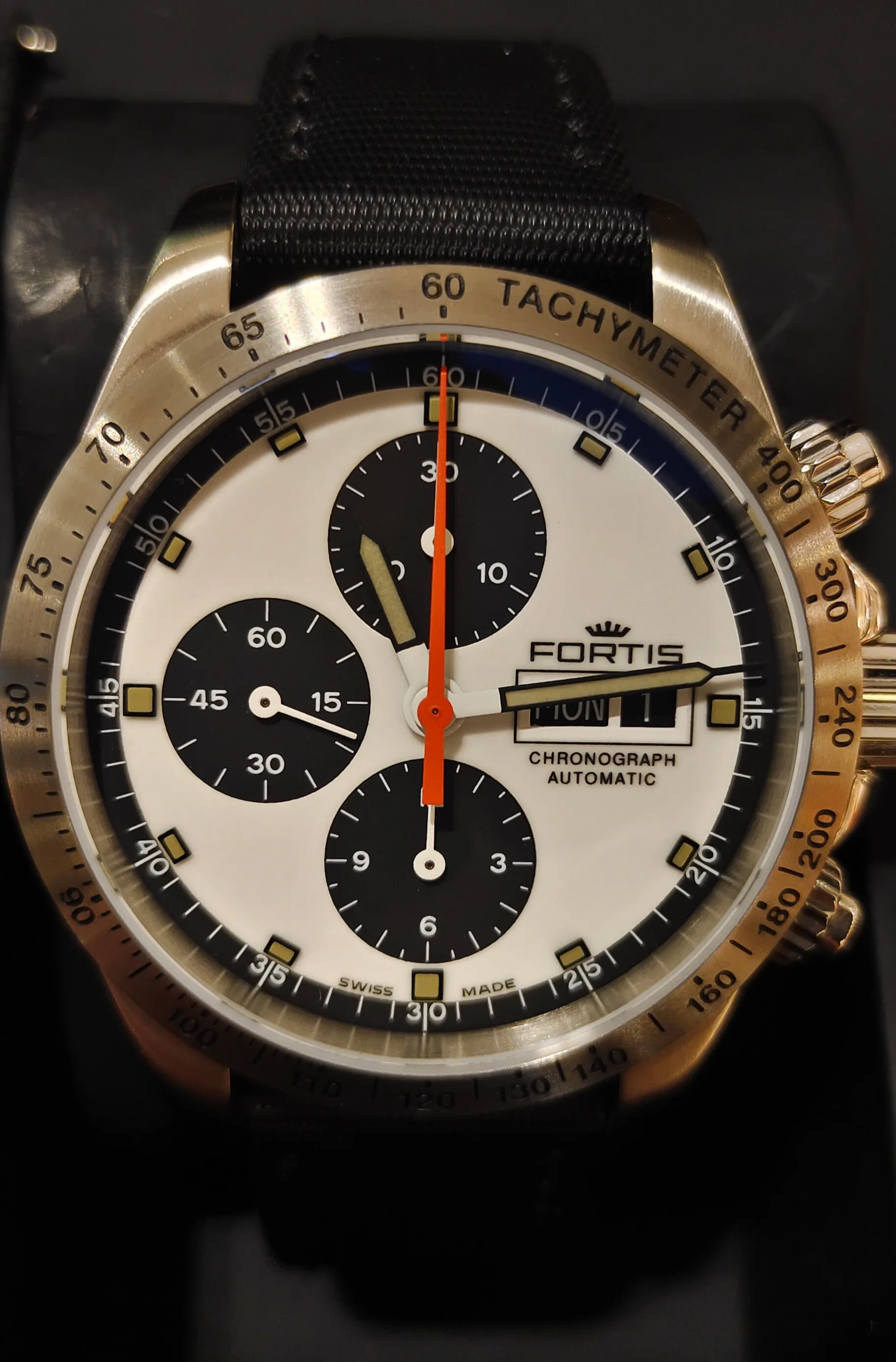 STRATOLINE PARABOLA LIMITED EDITION