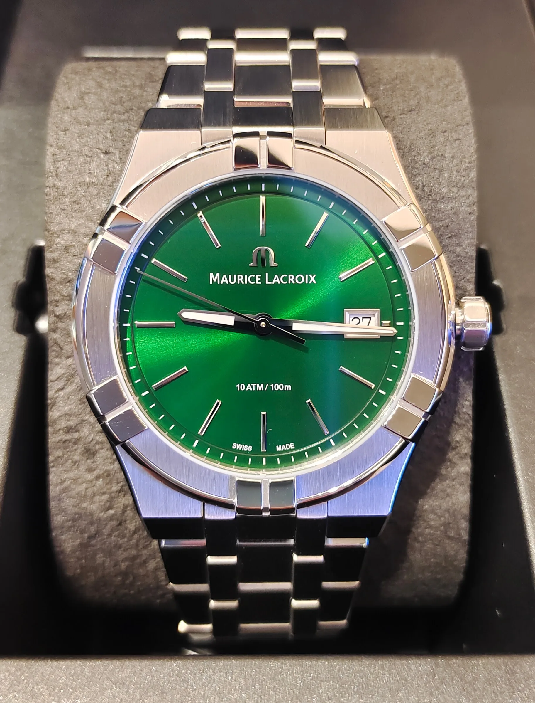 AIKON QUARTZ DATE