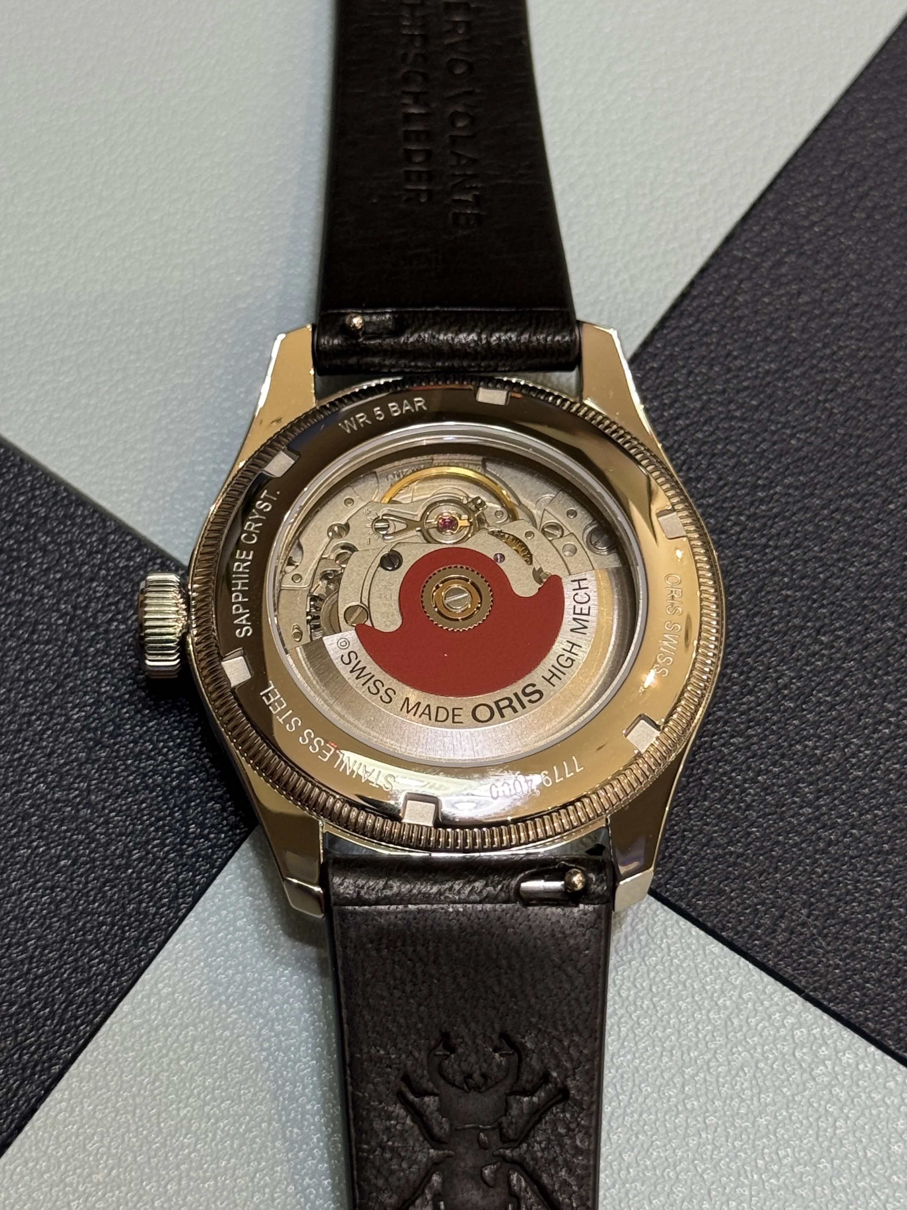 BIG CROWN | POINTER DATE | BULLSEYE | 01 754 7779 4061-07 5 19 25