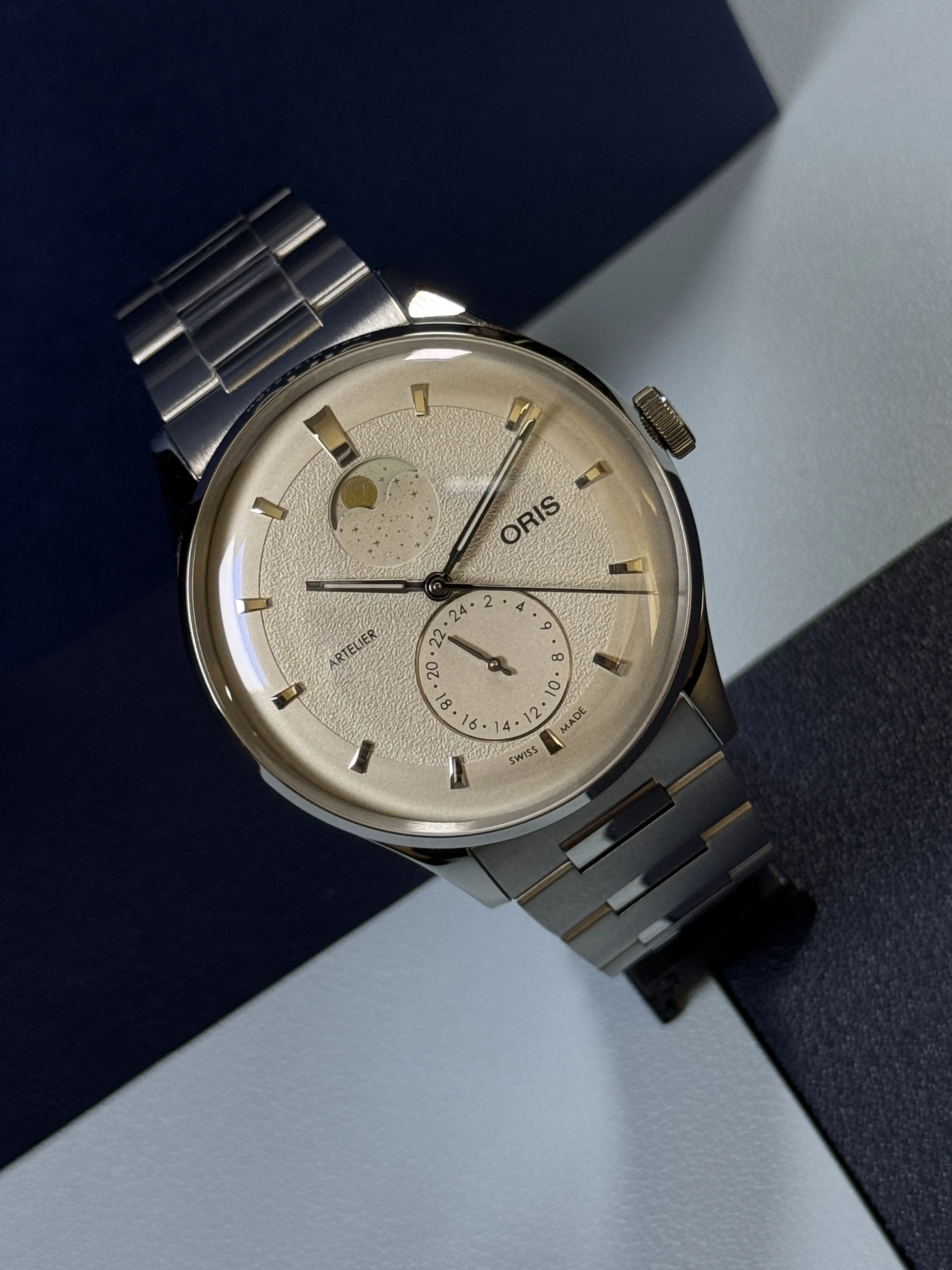 ARTELIER COMPLICATION | 01 782 7811 4051-07 8 20 20