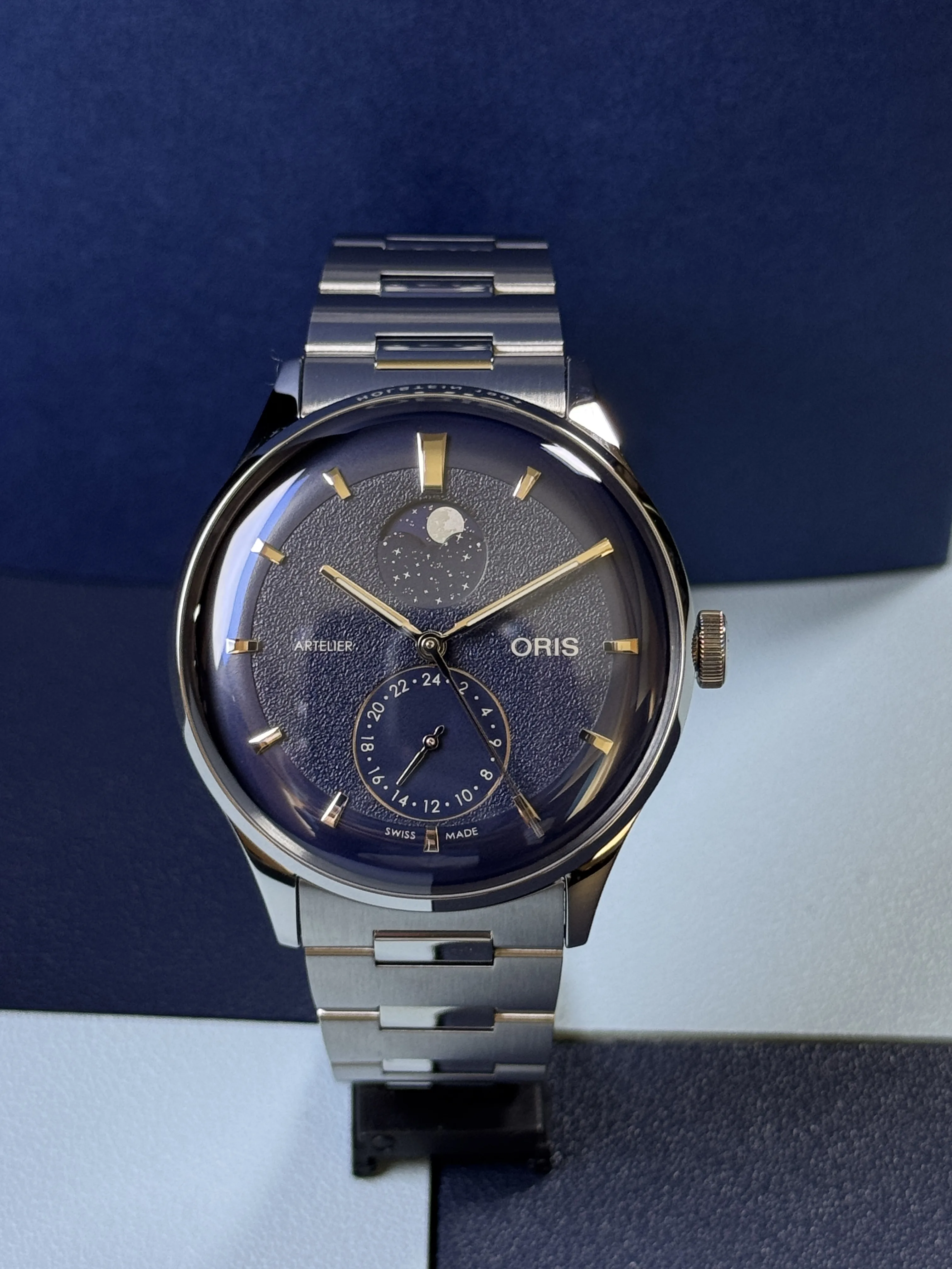 ARTELIER COMPLICATION | 01 782 7811 4055-07 8 20 20