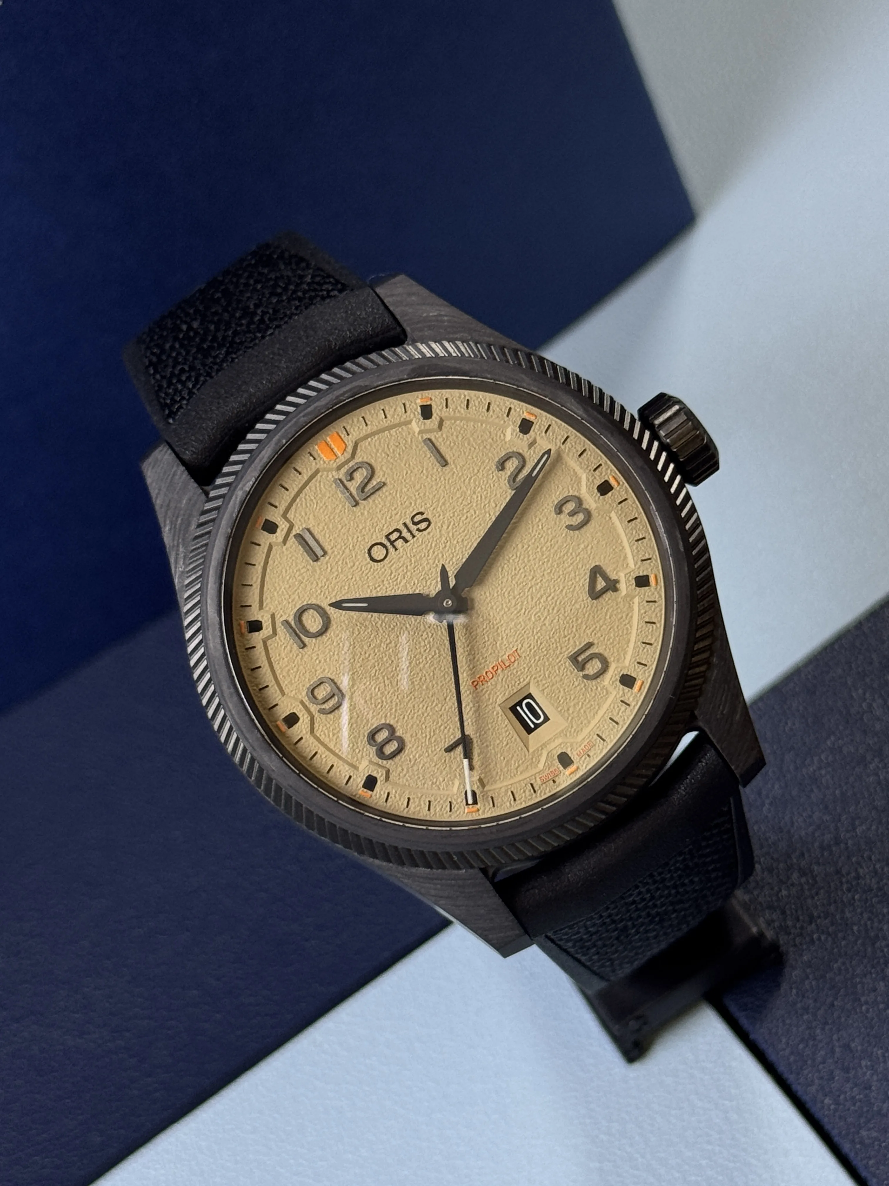 PRO PILOT | DESERT EDITION | 01 733 7802 8766-07 4 20 30GLC