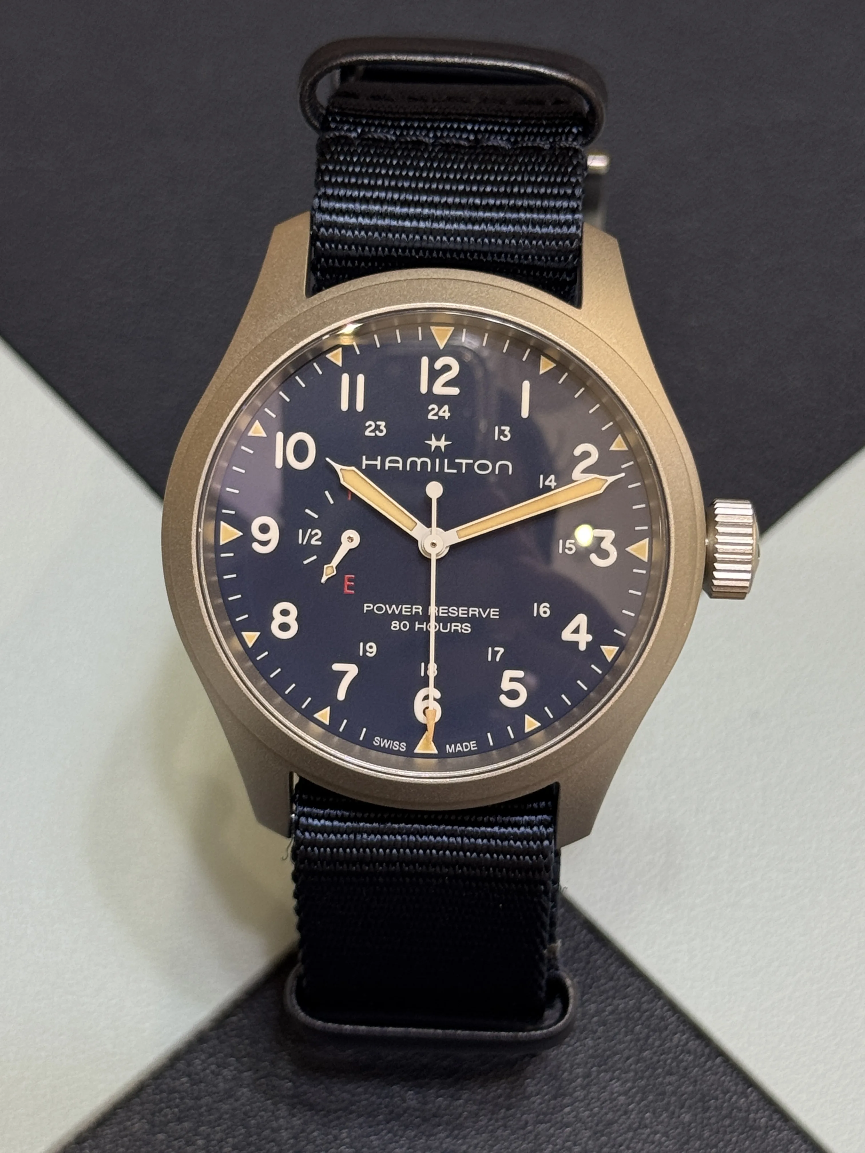 KHAKI FIELD | POWER RESERVE | H69509940