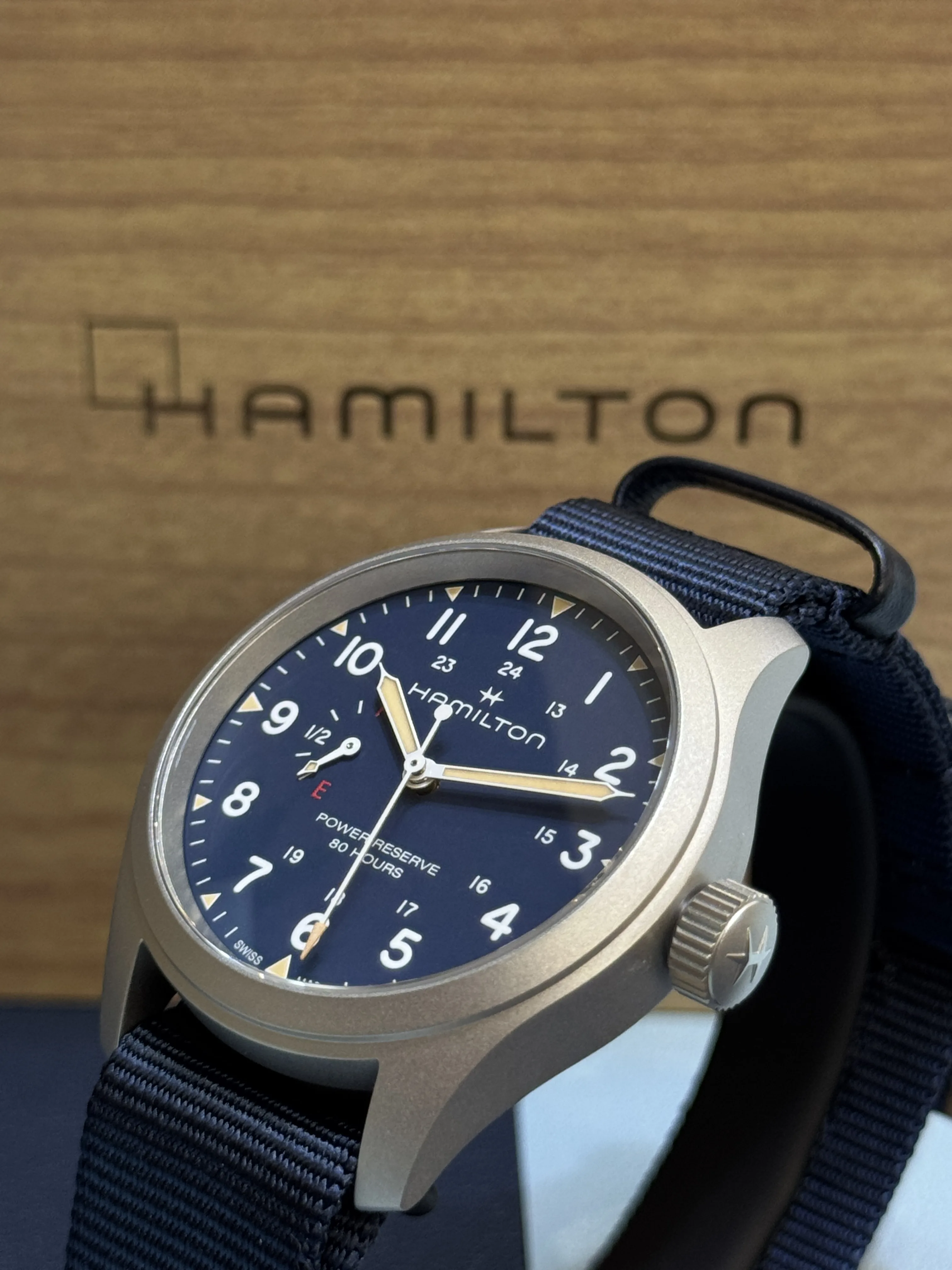 KHAKI FIELD | POWER RESERVE | H69509940