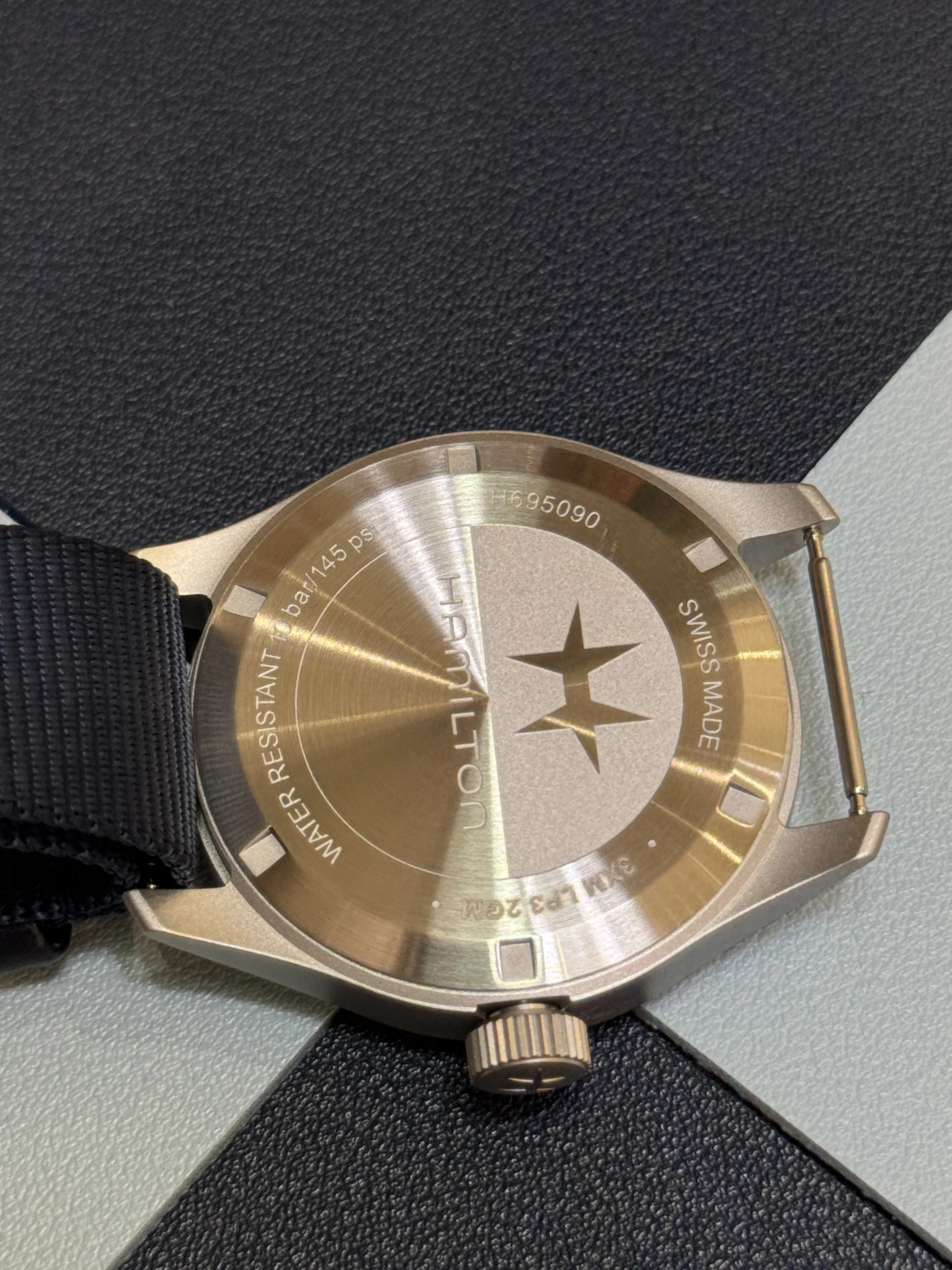 KHAKI FIELD | POWER RESERVE | H69509940