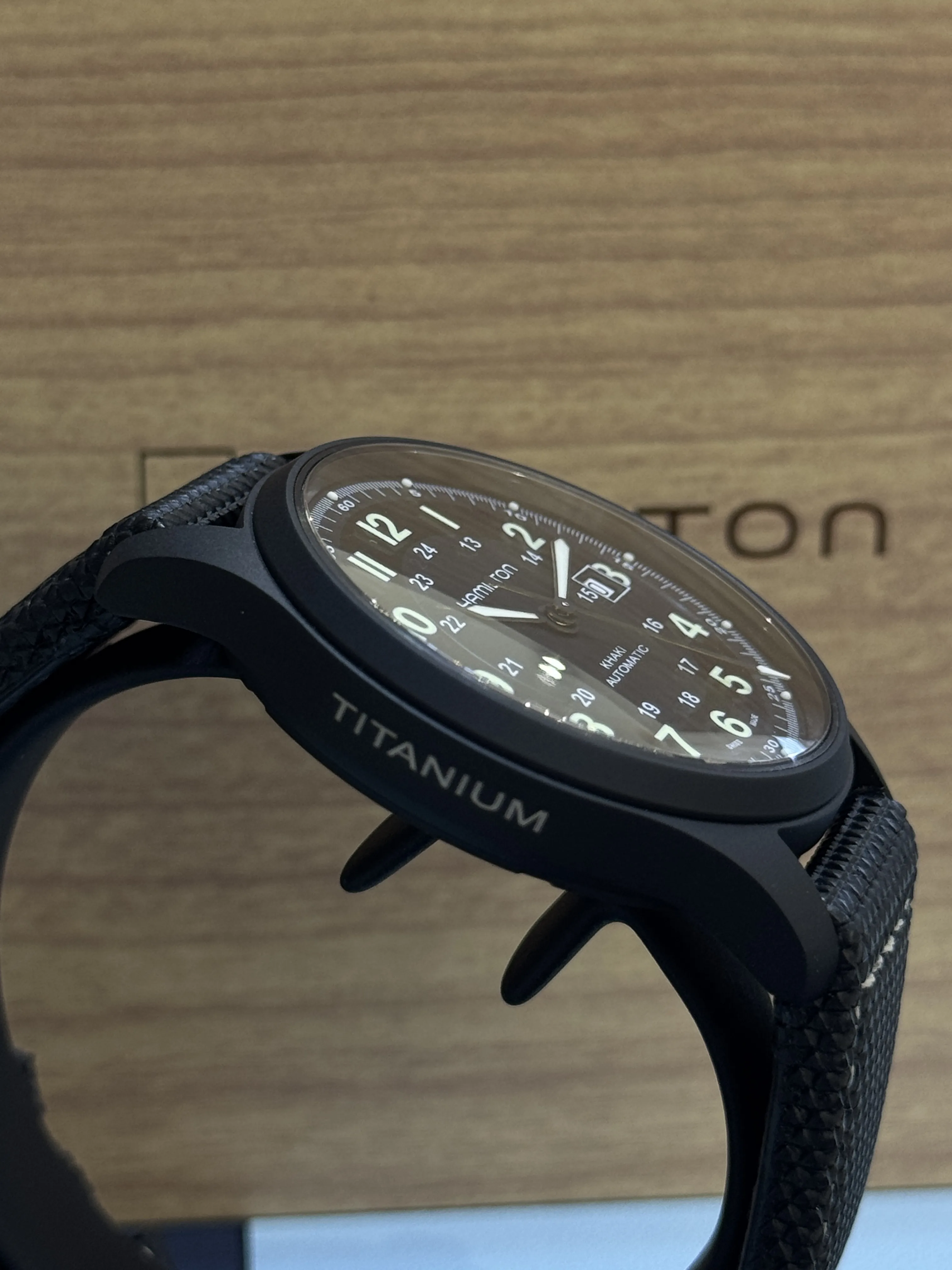KHAKI FIELD | TITANIUM | H70575733