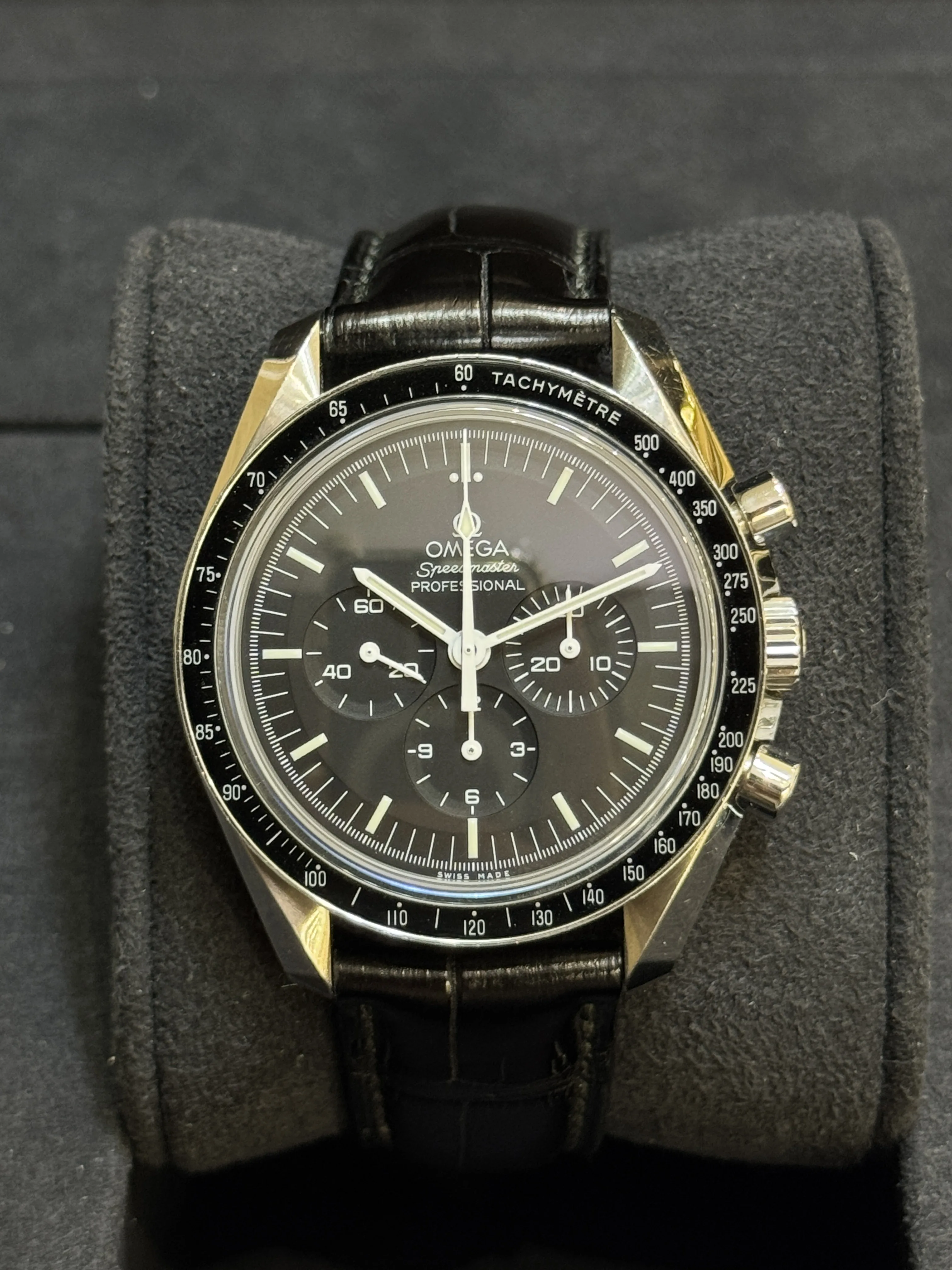 SPEEDMASTER MOON WATCH | 31132403001001