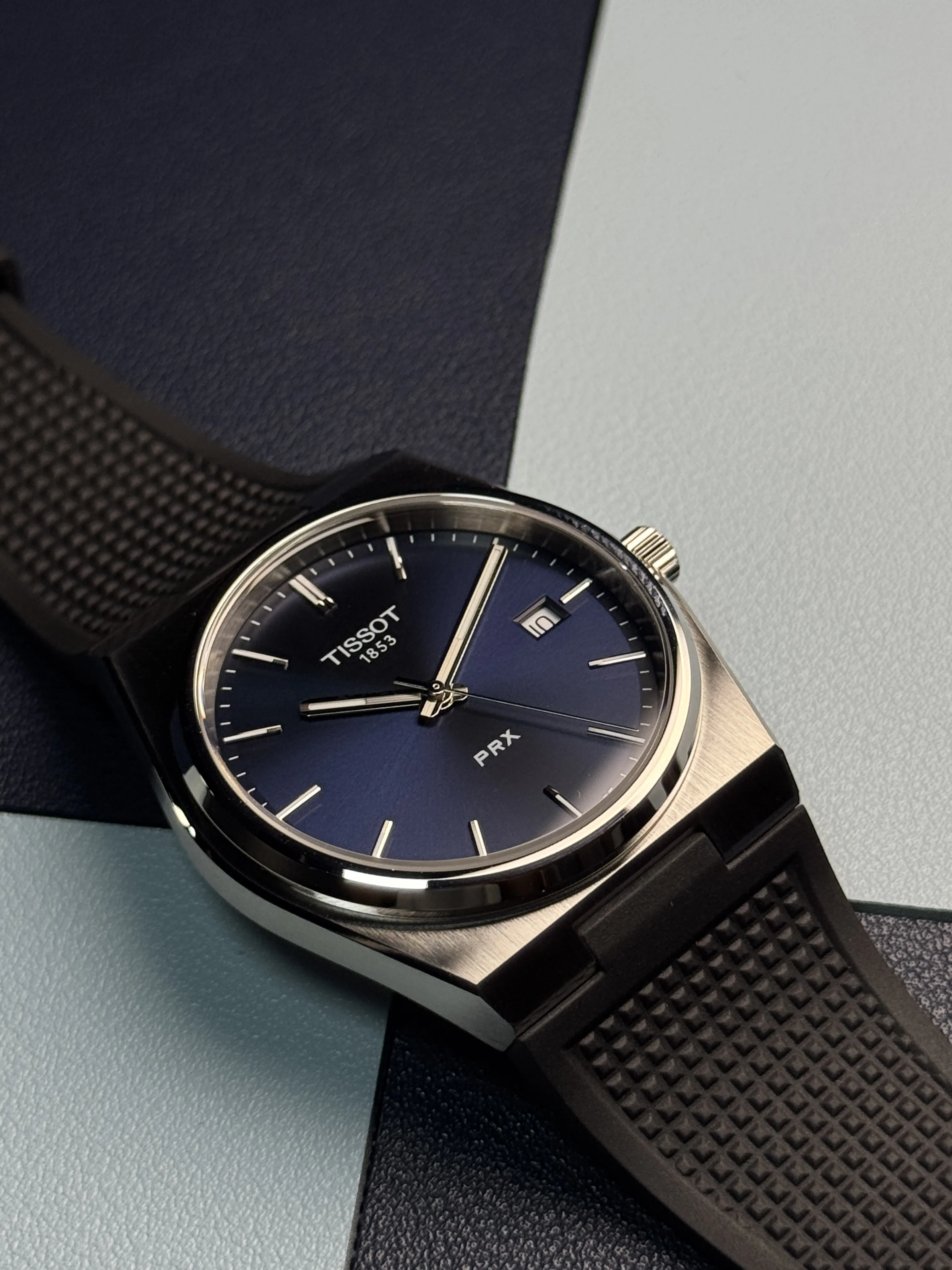 PRX | QUARTZ | T1374101704100