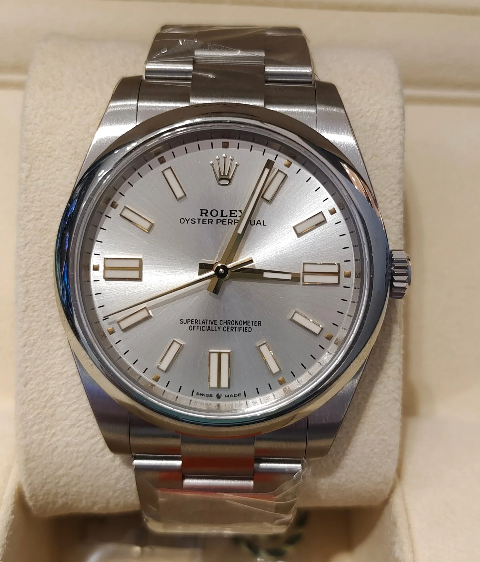 OYSTER PERPETUAL 41MM 124300