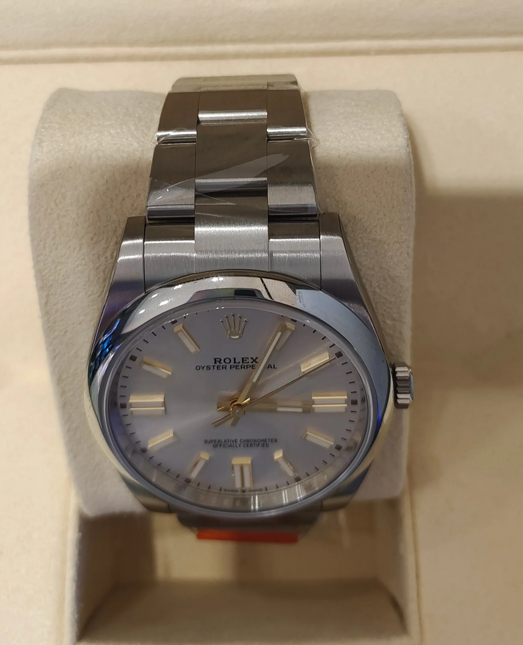 OYSTER PERPETUAL 41MM 124300