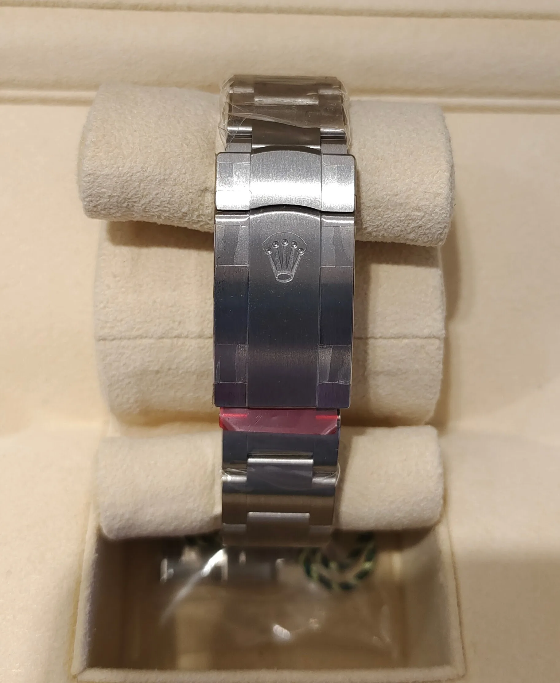 OYSTER PERPETUAL 41MM 124300