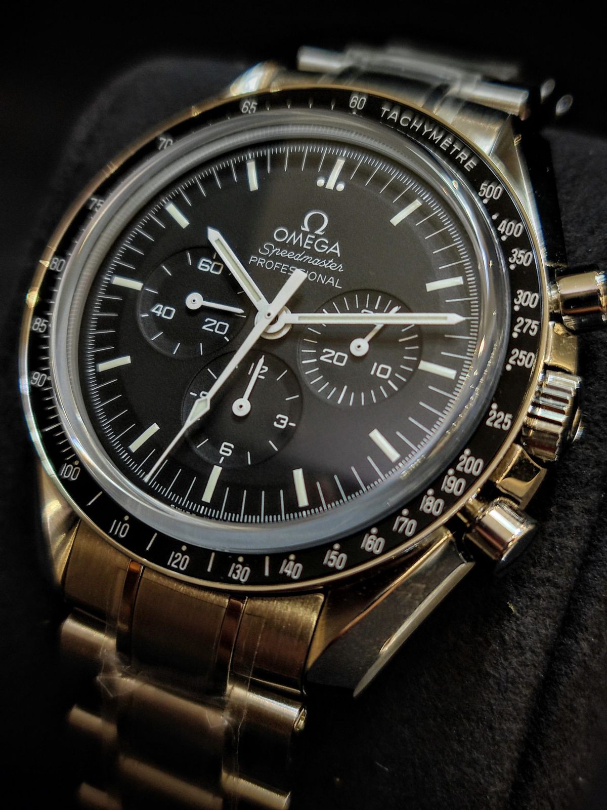 Speedmaster Moonwatch Professional