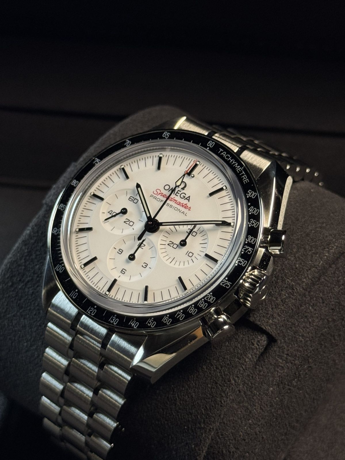 Speedmaster Moonwatch Professional