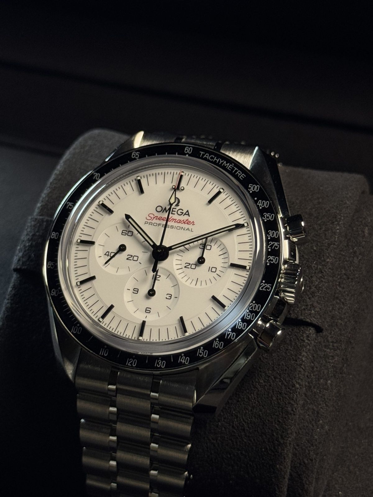 Speedmaster Moonwatch Professional