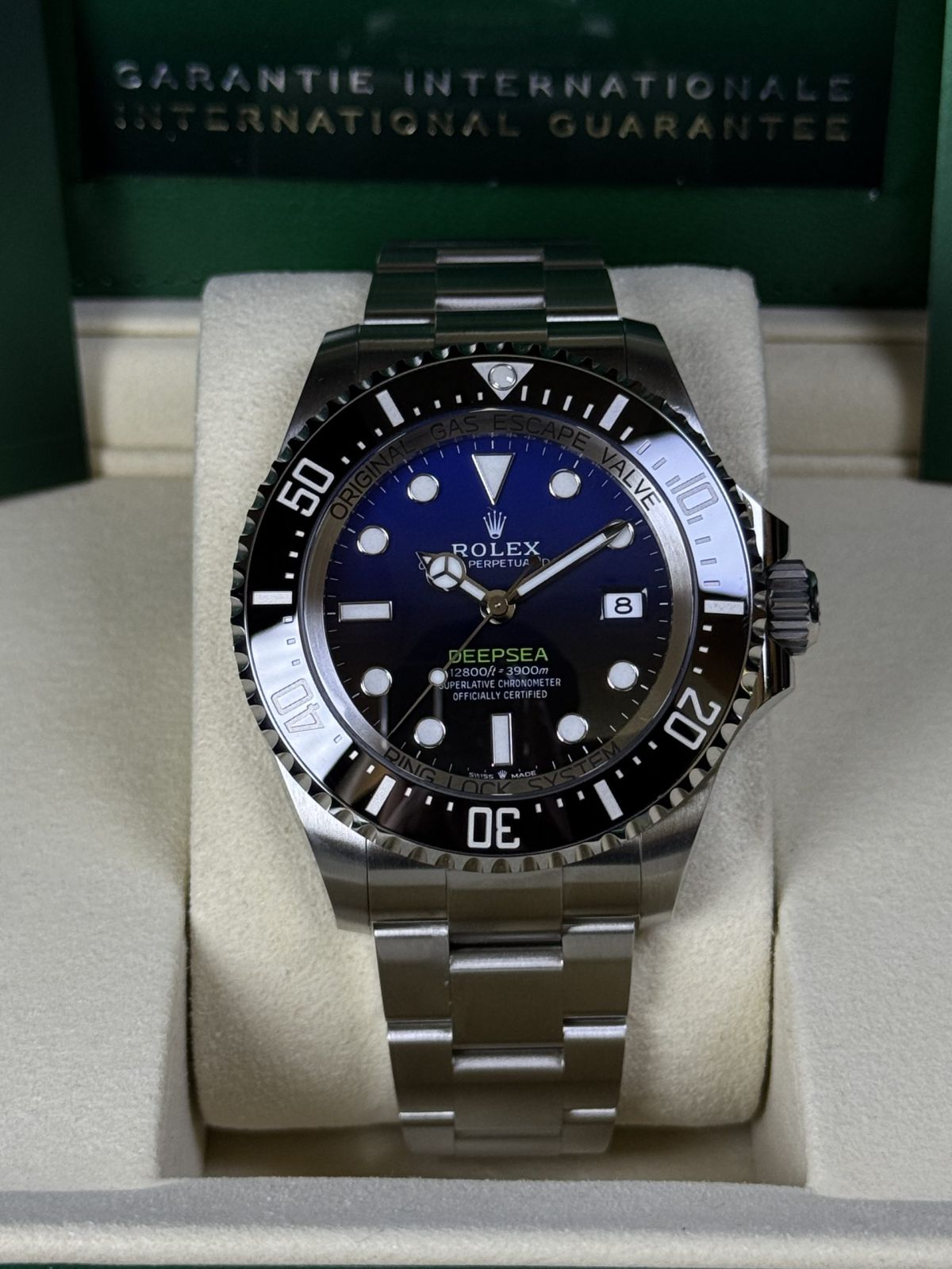 Sea-dweller Deepsea
