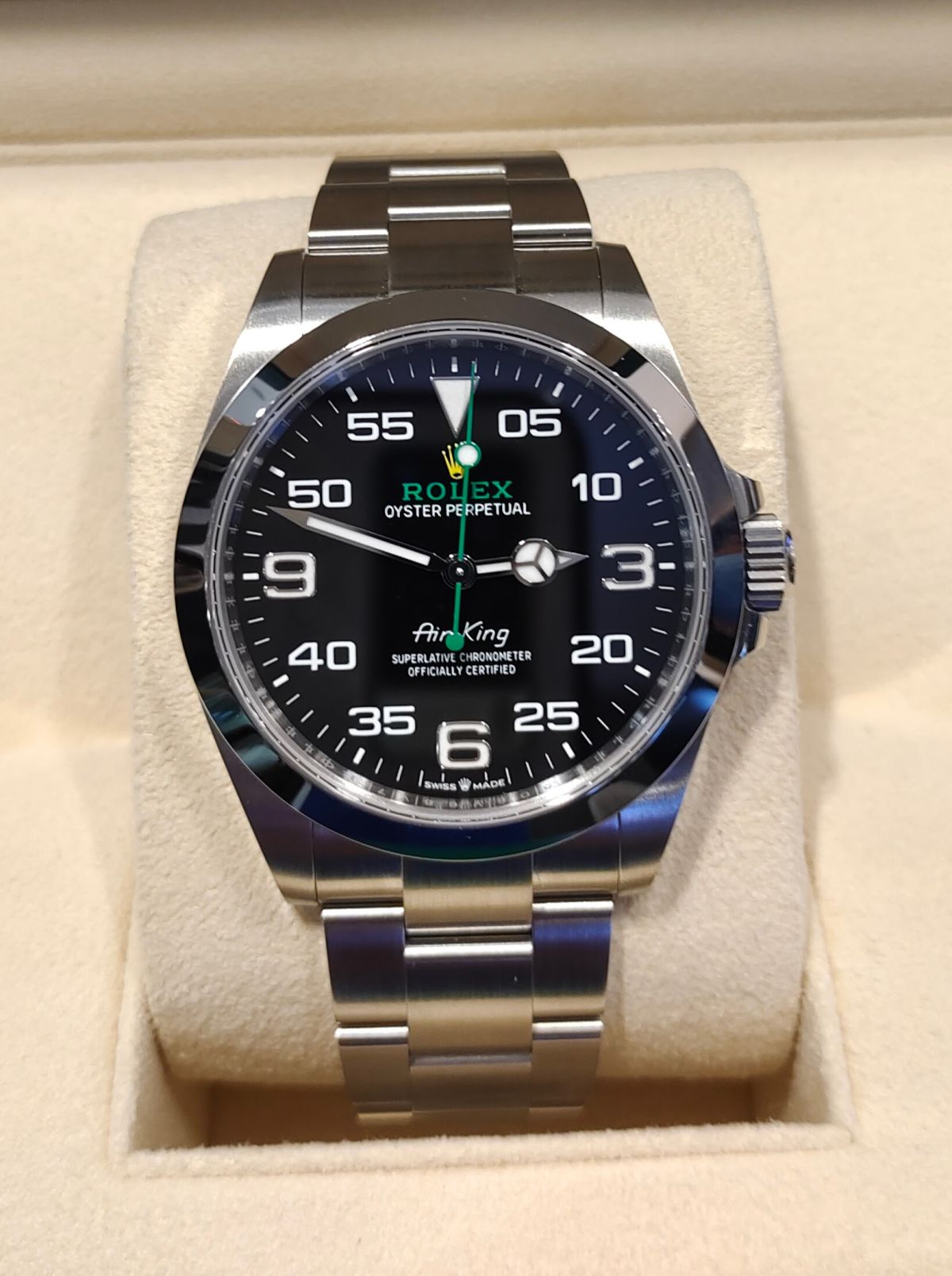 M126900-0001