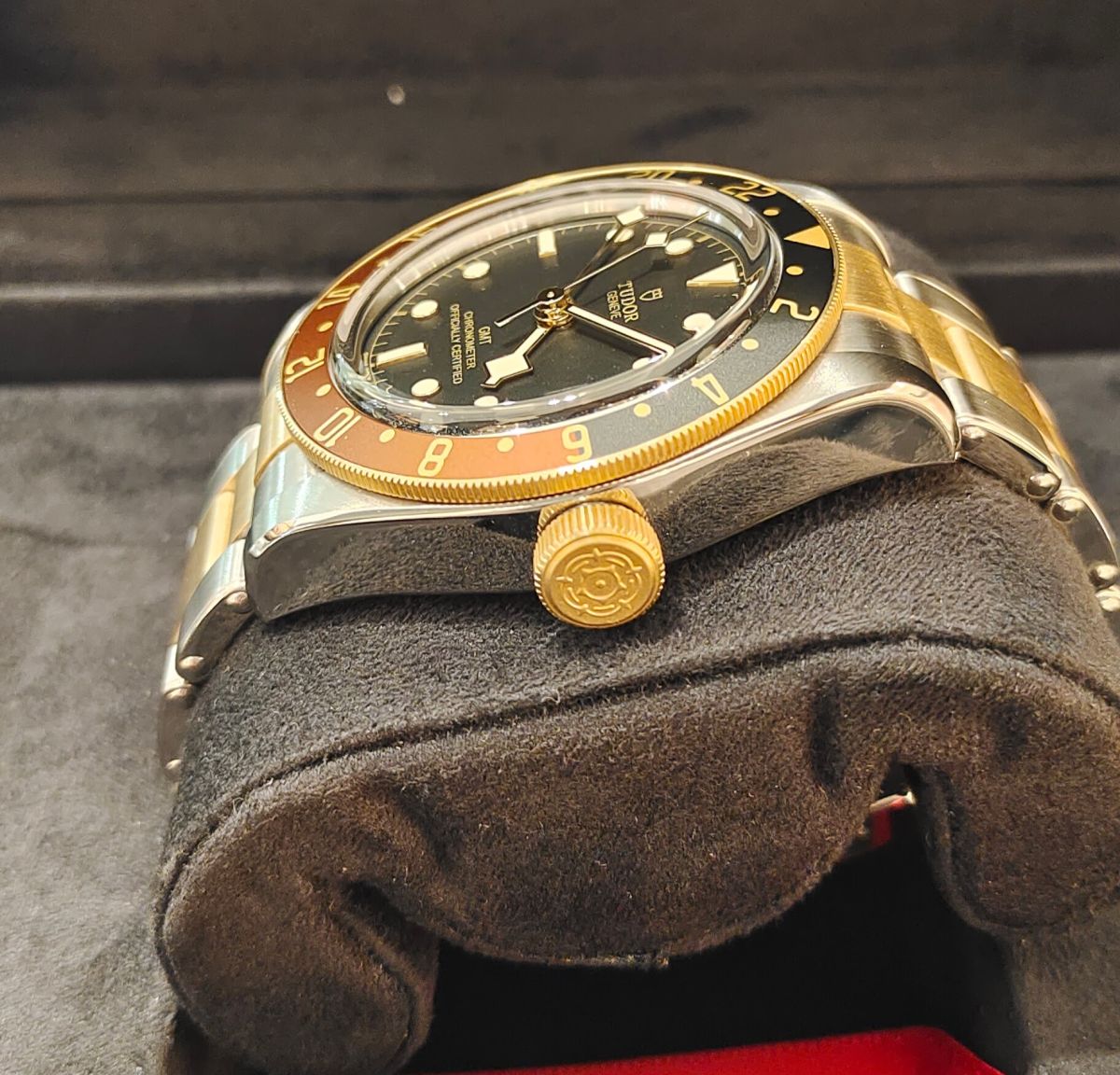 Black BAY GMT S&G