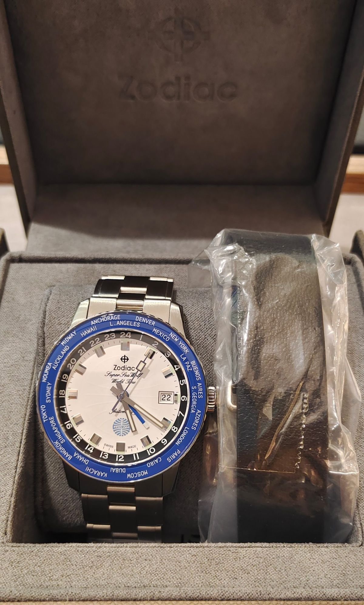 Super SEA WOLF PAN AM World TIME