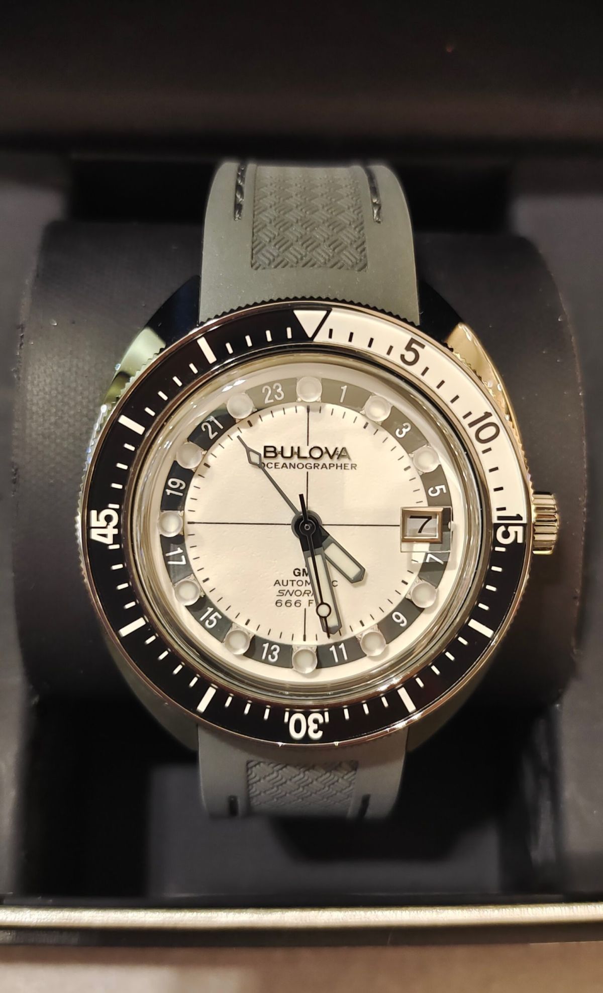 Oceanographer GMT
