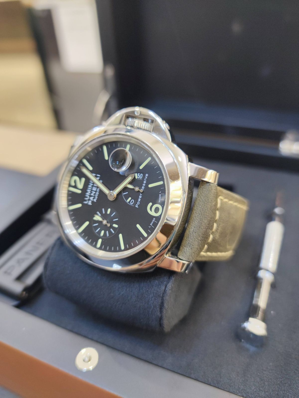 Luminor Power Reserve