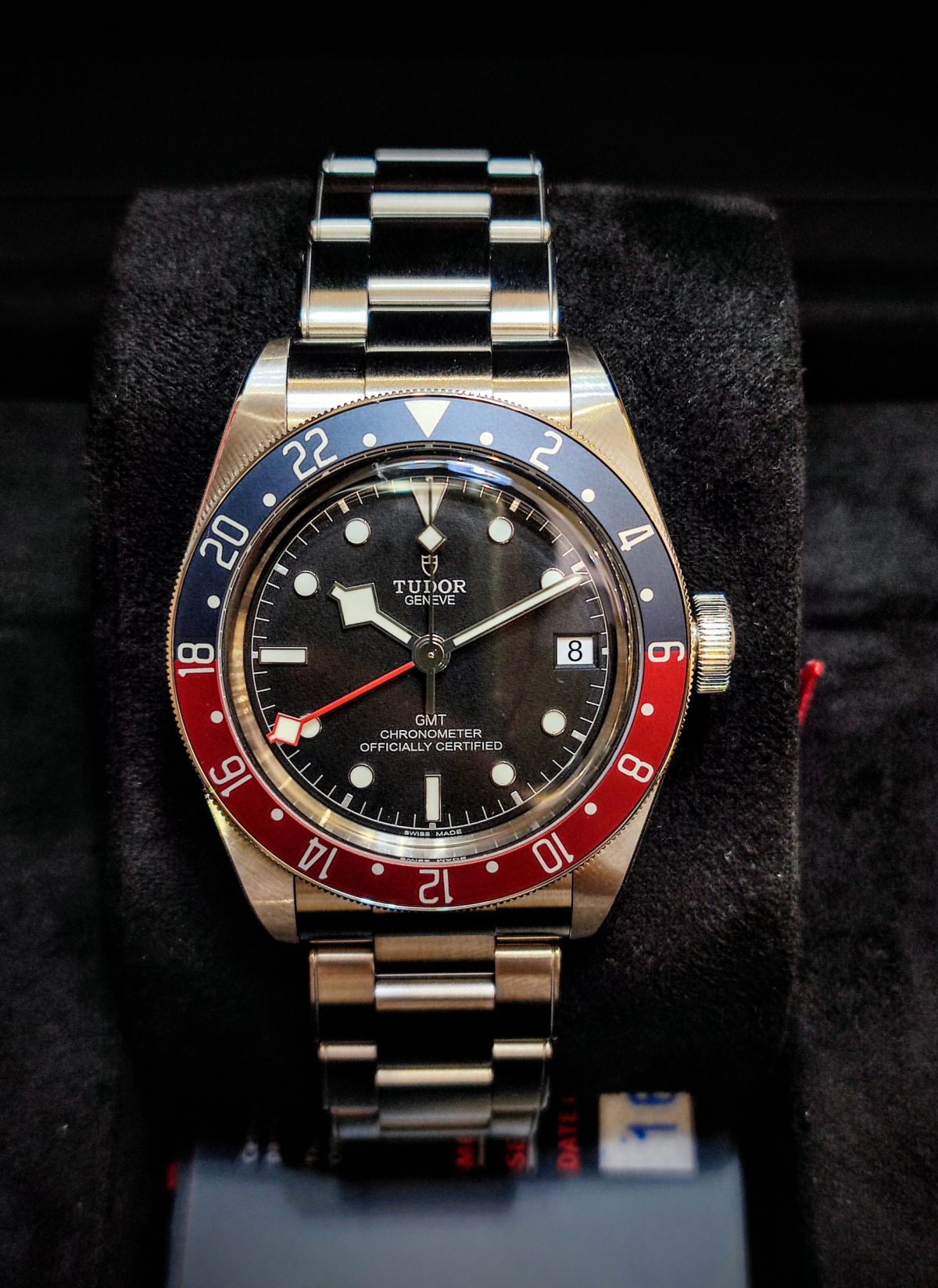 Black BAY GMT