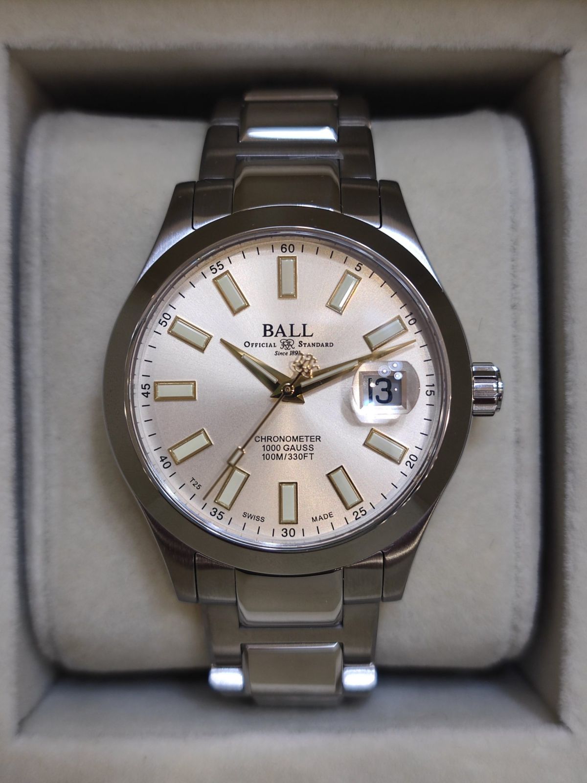 BALL Engineer III Marvelight Chronometer 40mm NM9026C-S39CJ-CH