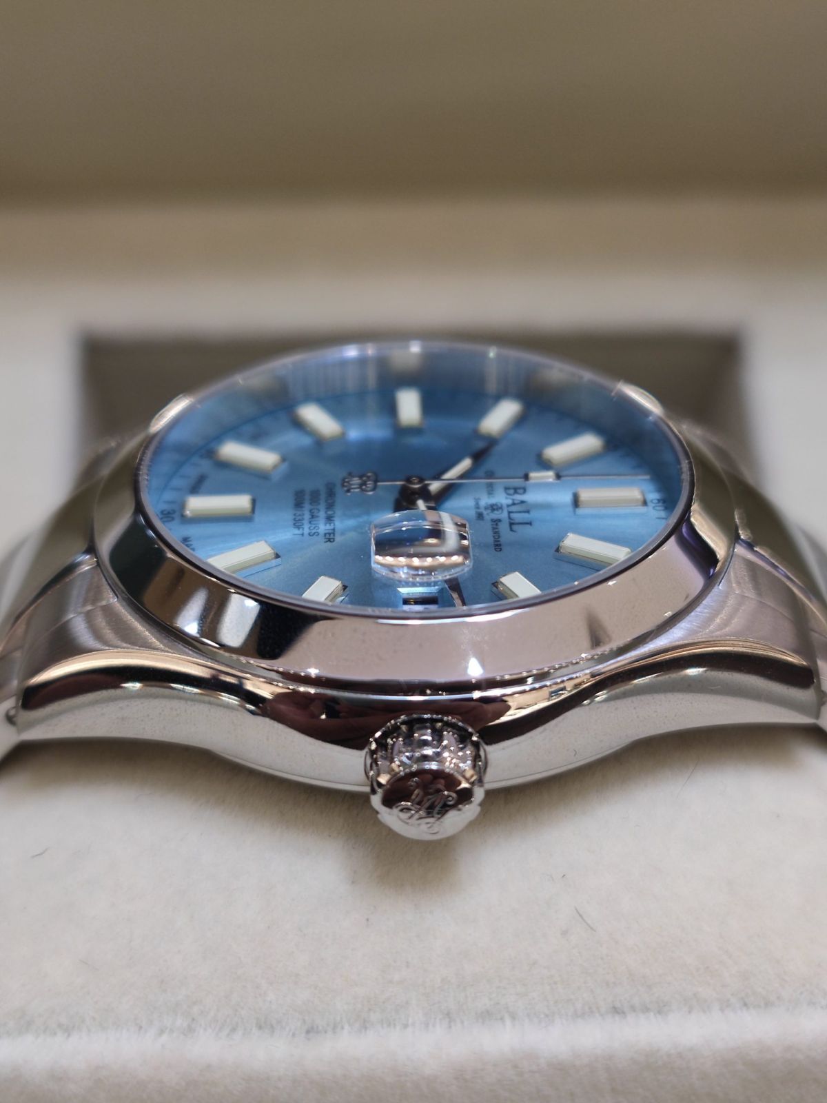 BALL Engineer III Marvelight Chronometer 40mm NM9026C-S6CJ-IBE