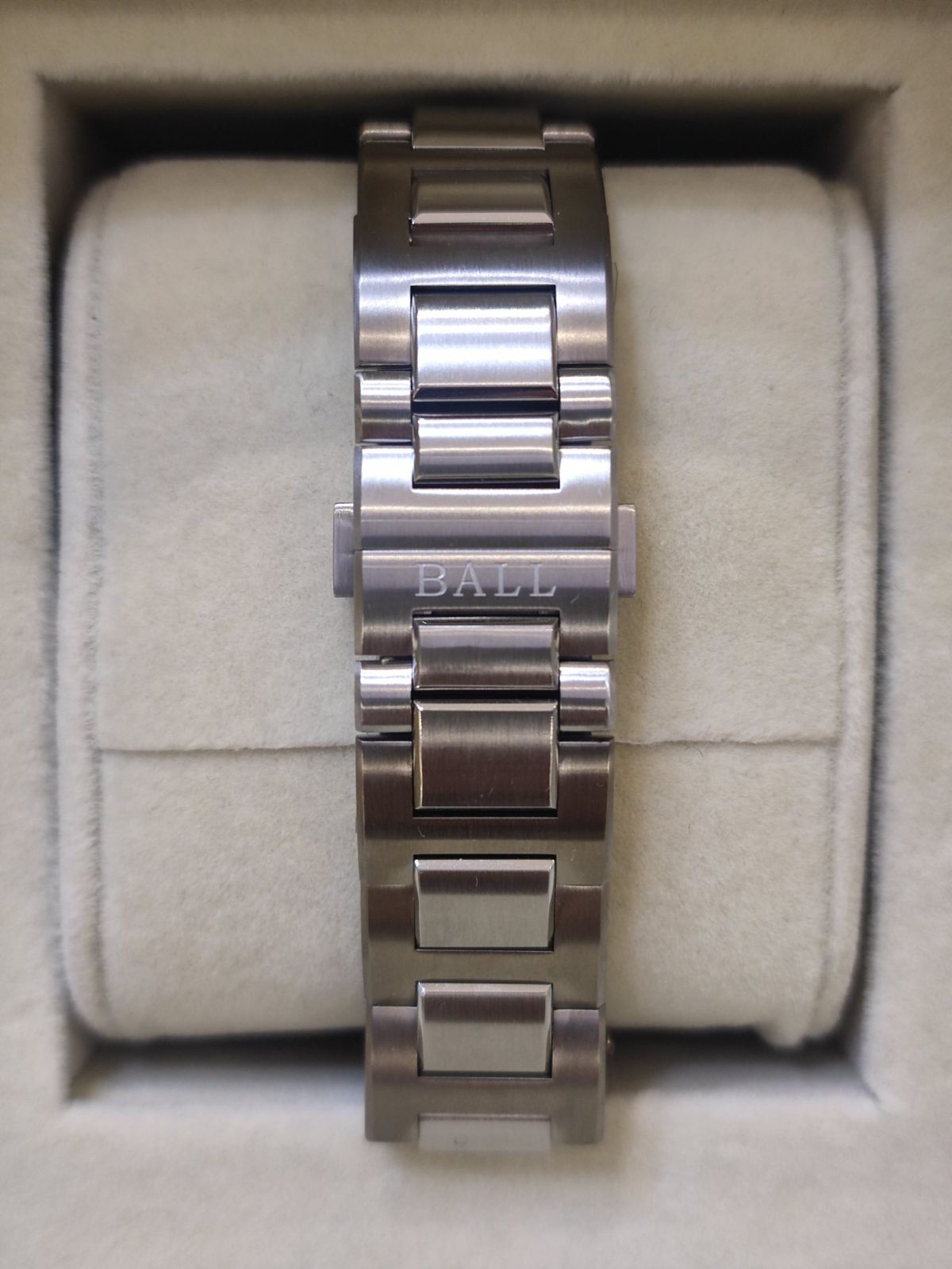 BALL Roadmaster Rescue Chronograph 42mm DC3030C-S1-BE