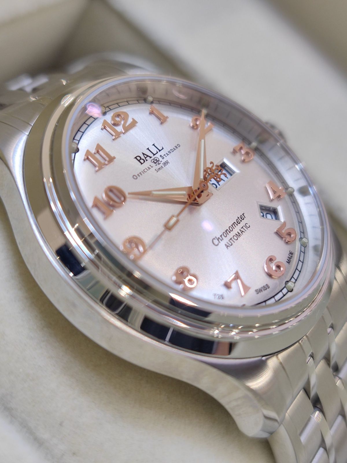 BALL Trainmaster Cleveland Express 41mm NM1058D-SCJ-SLRG