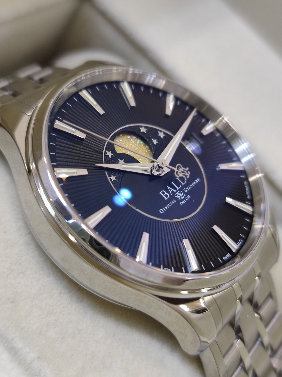 BALL Trainmaster MOON Phase 40mm NM3082D-SJ-BK
