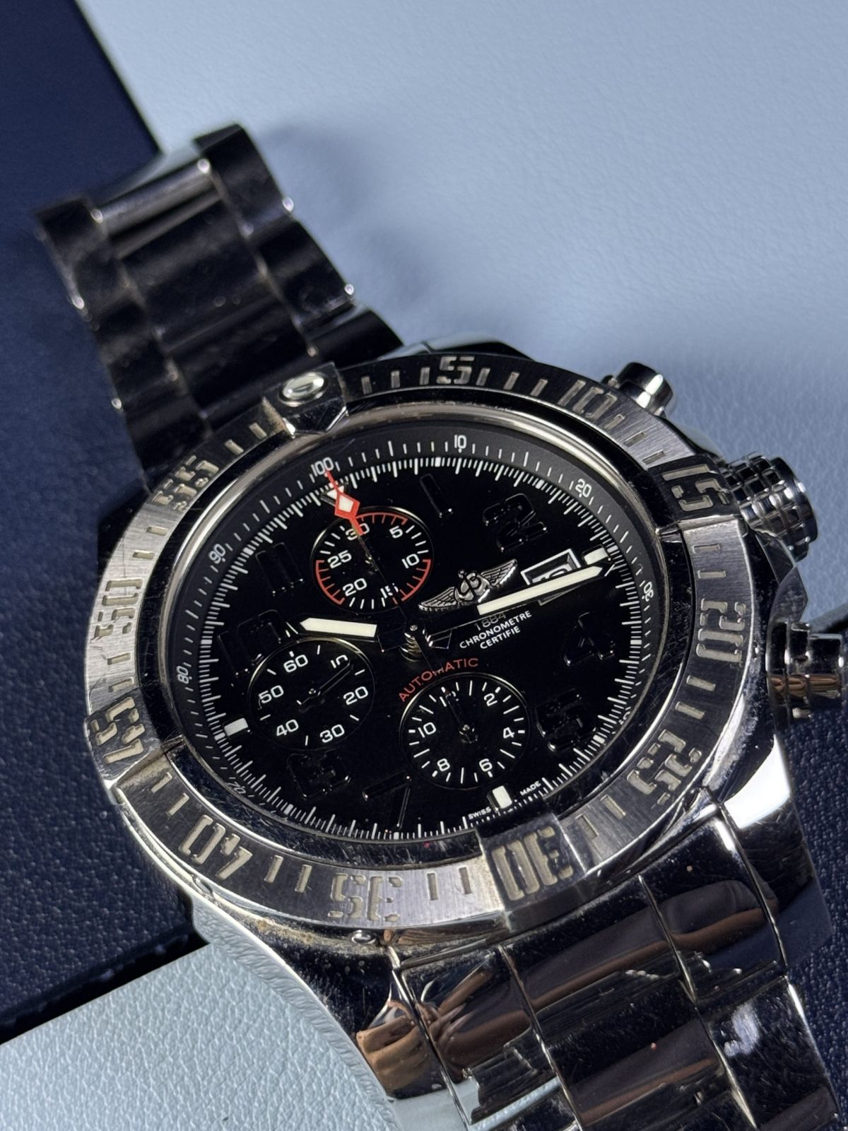 Super Avenger II A1337111 Black DIAL 48mm Automatic Chronogrpah