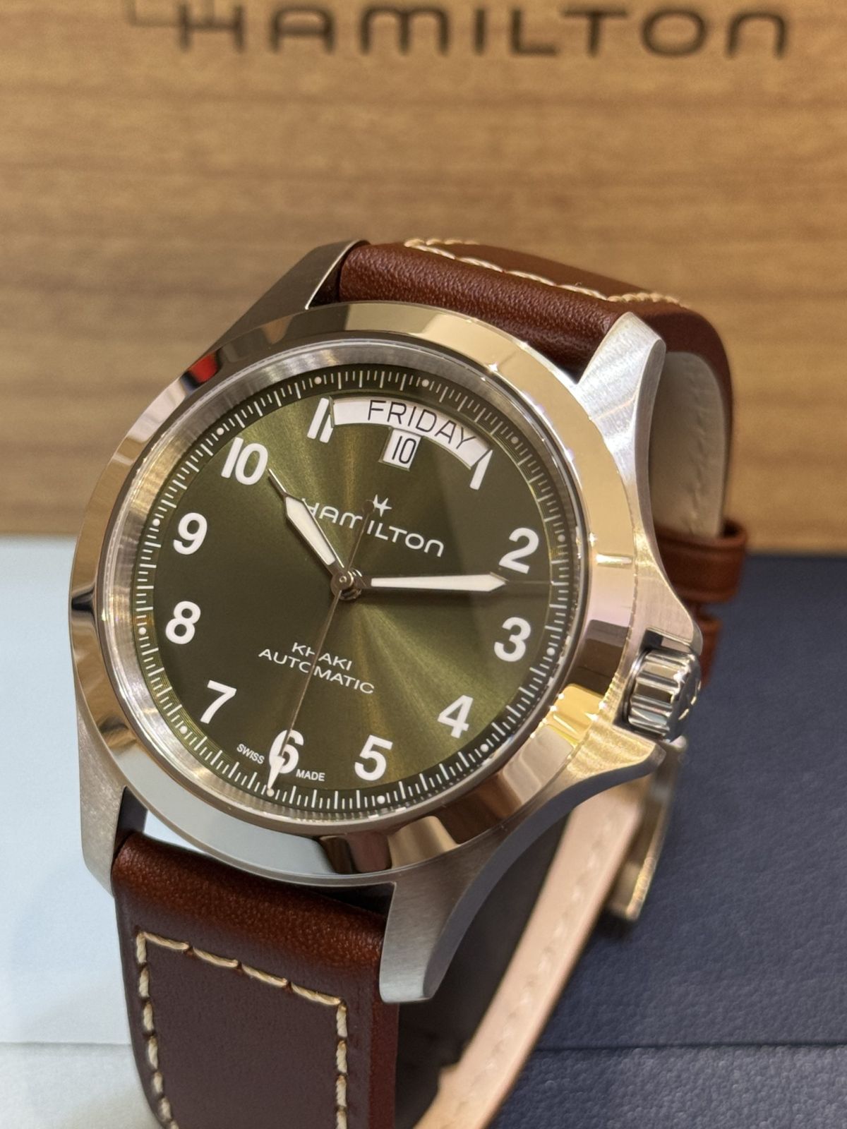 Khaki KING