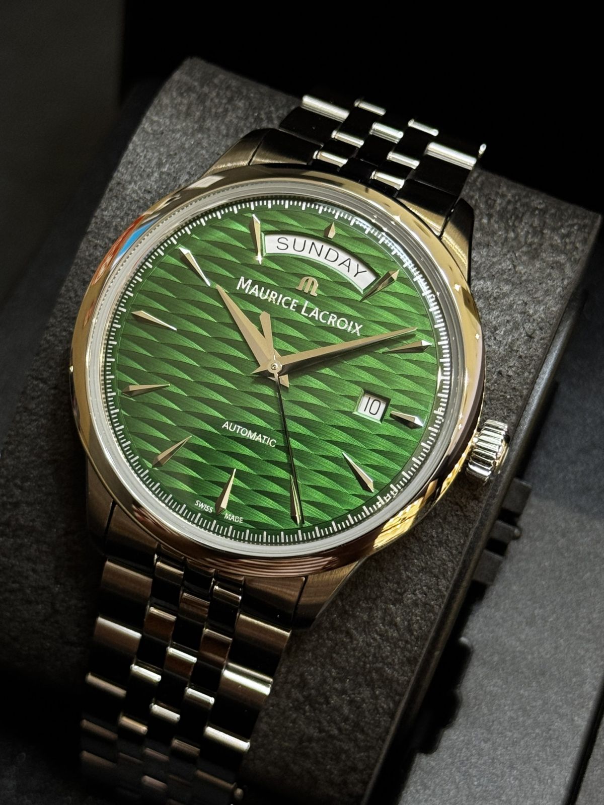 1975